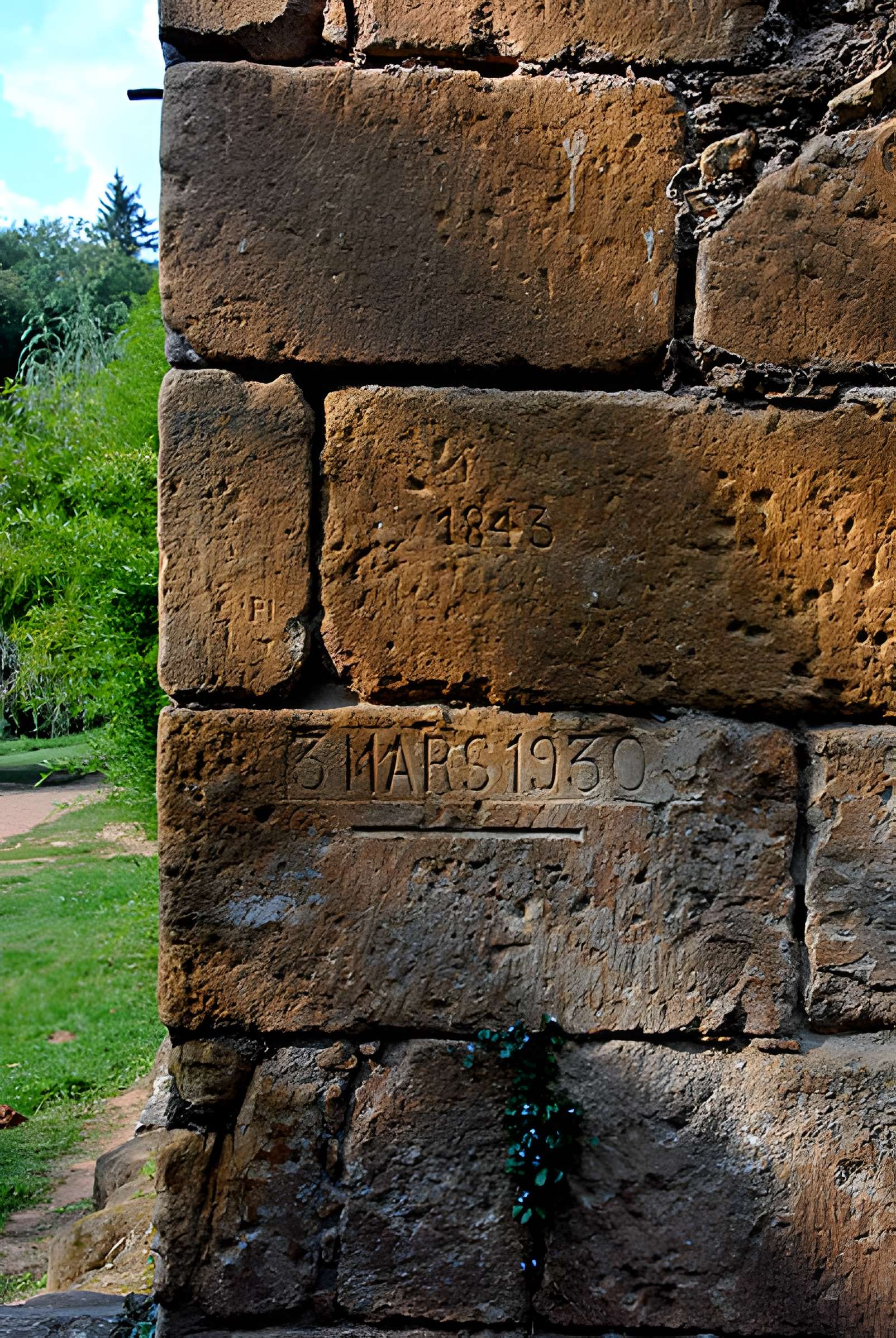 Église Saint-Léonce de Saint-Léon-sur-Vézère