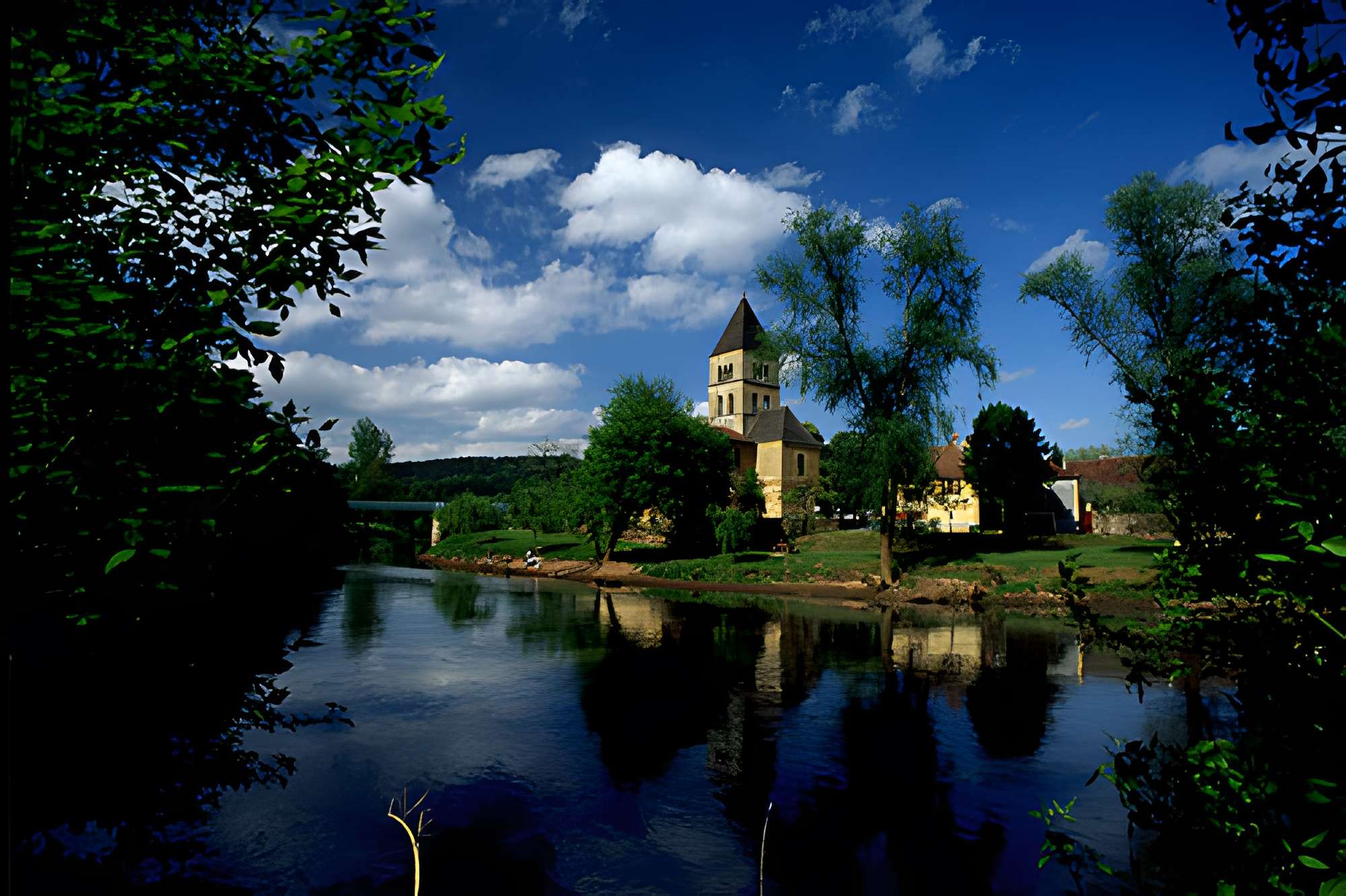 Église Saint-Léonce de Saint-Léon-sur-Vézère