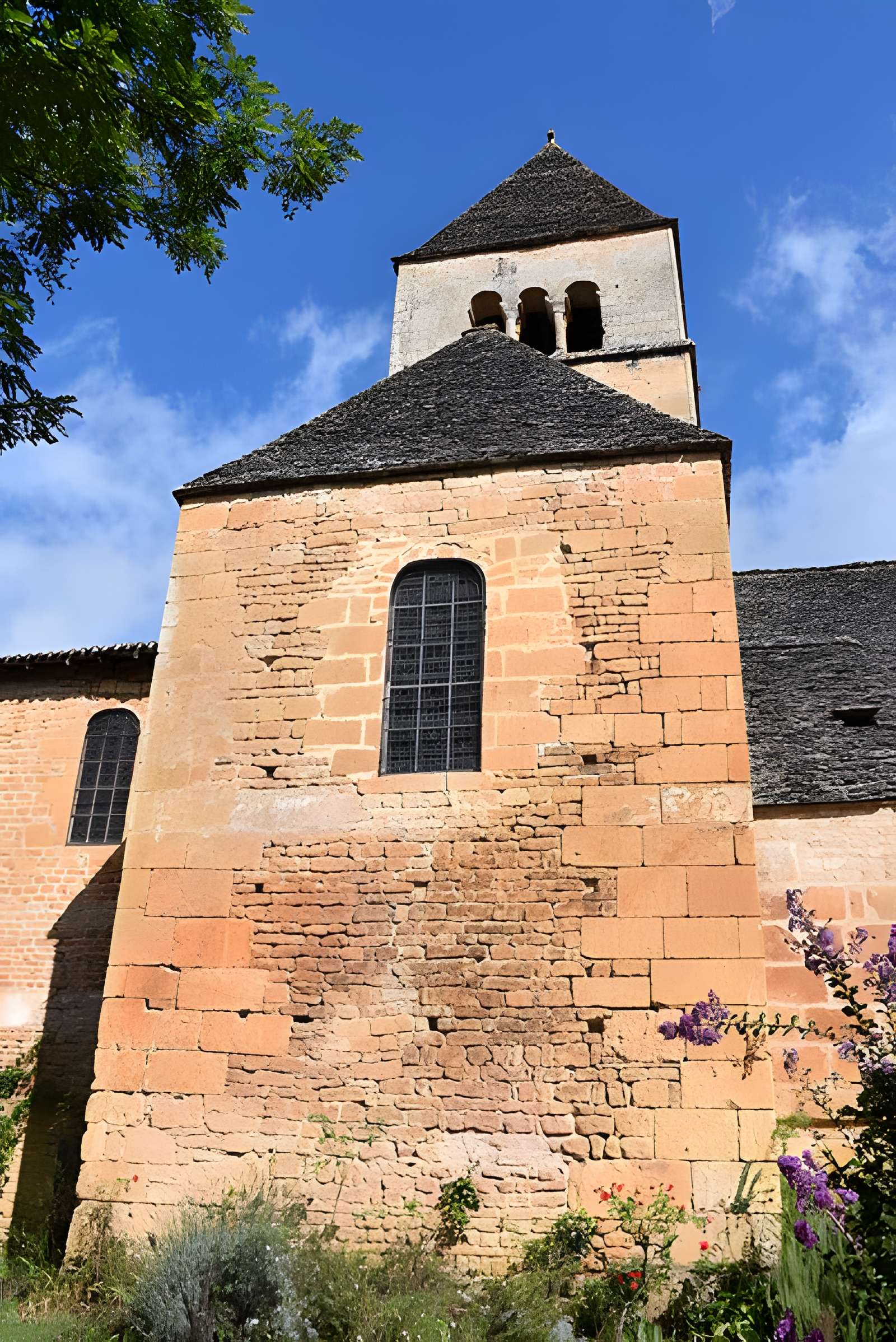 Église Saint-Léonce de Saint-Léon-sur-Vézère