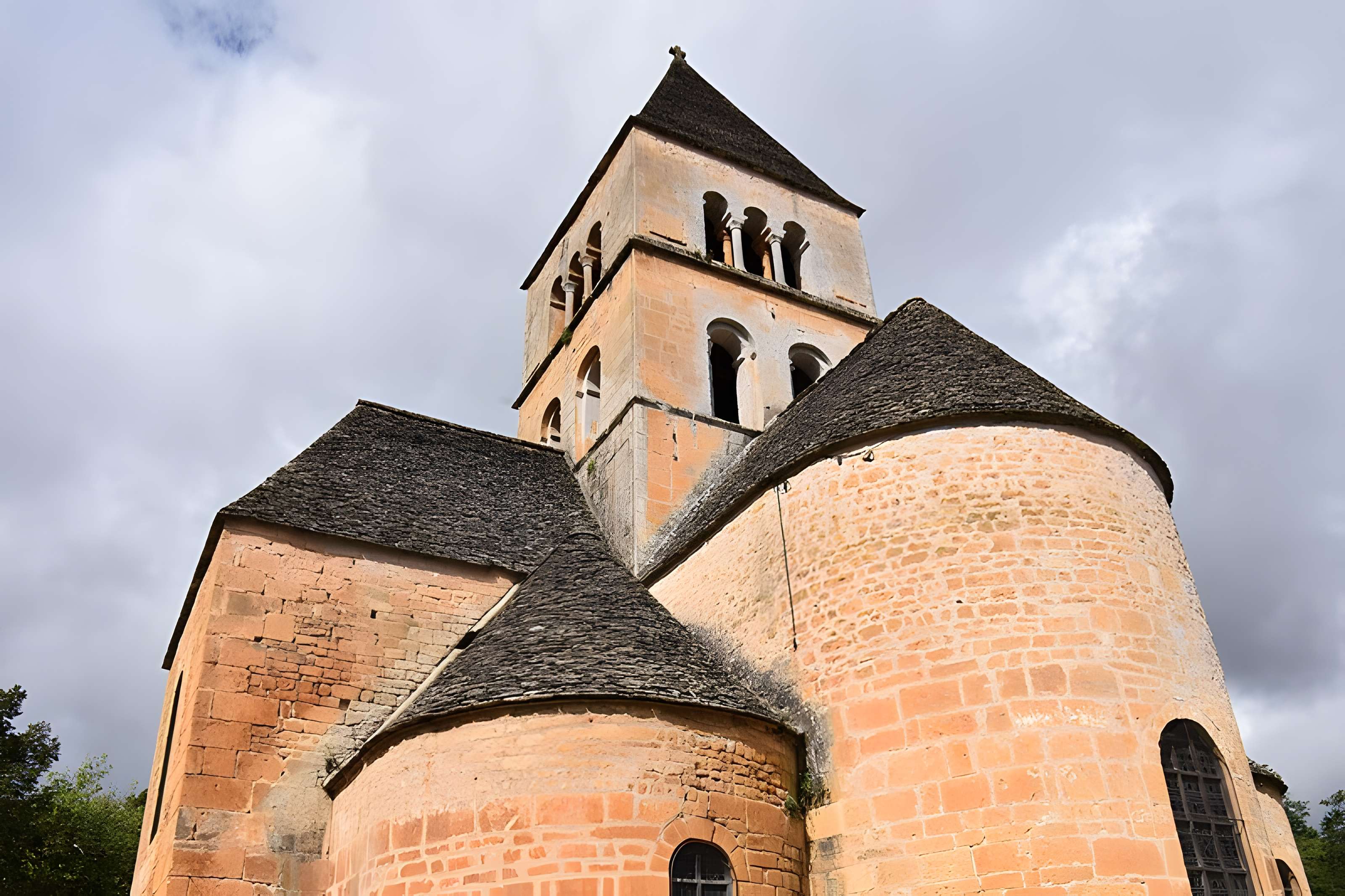Église Saint-Léonce de Saint-Léon-sur-Vézère