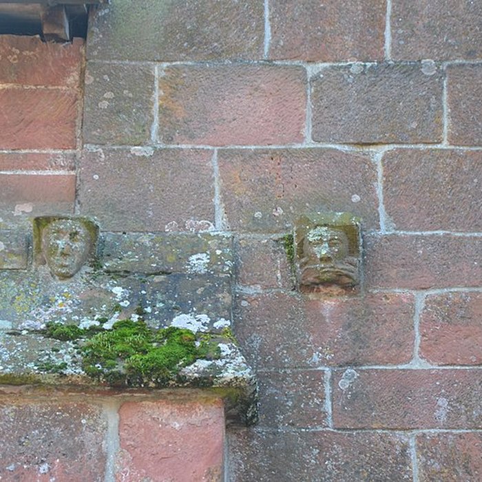 Photo de Église Saint-Pierre de Collonges-la-Rouge
