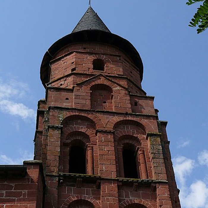 Photo de Église Saint-Pierre de Collonges-la-Rouge