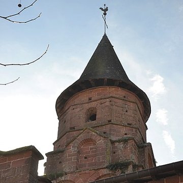 Église Saint-Pierre de Collonges-la-Rouge