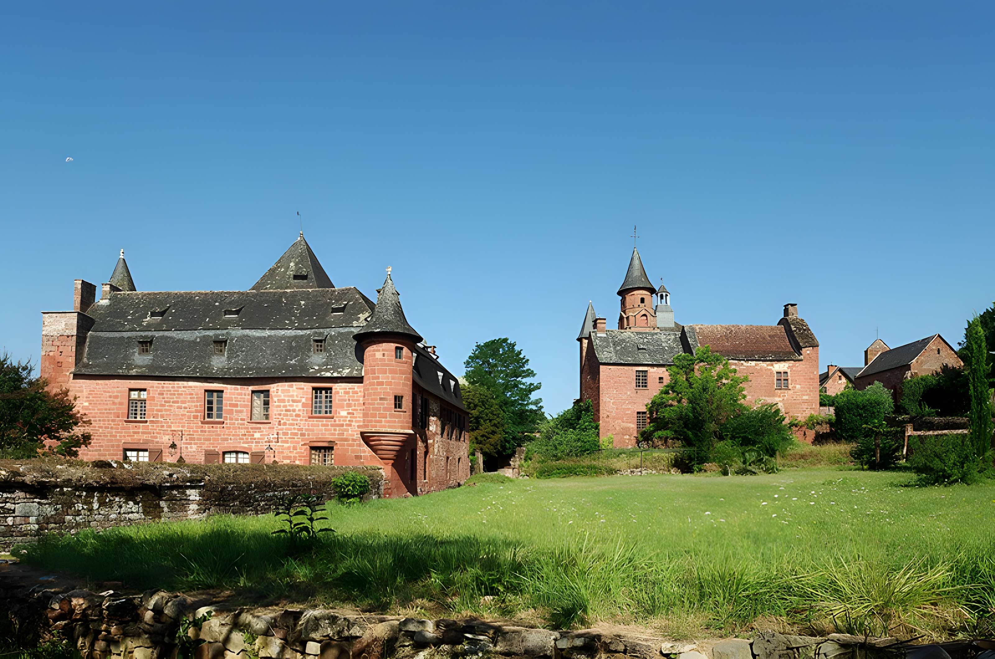 Église Saint-Pierre de Collonges-la-Rouge