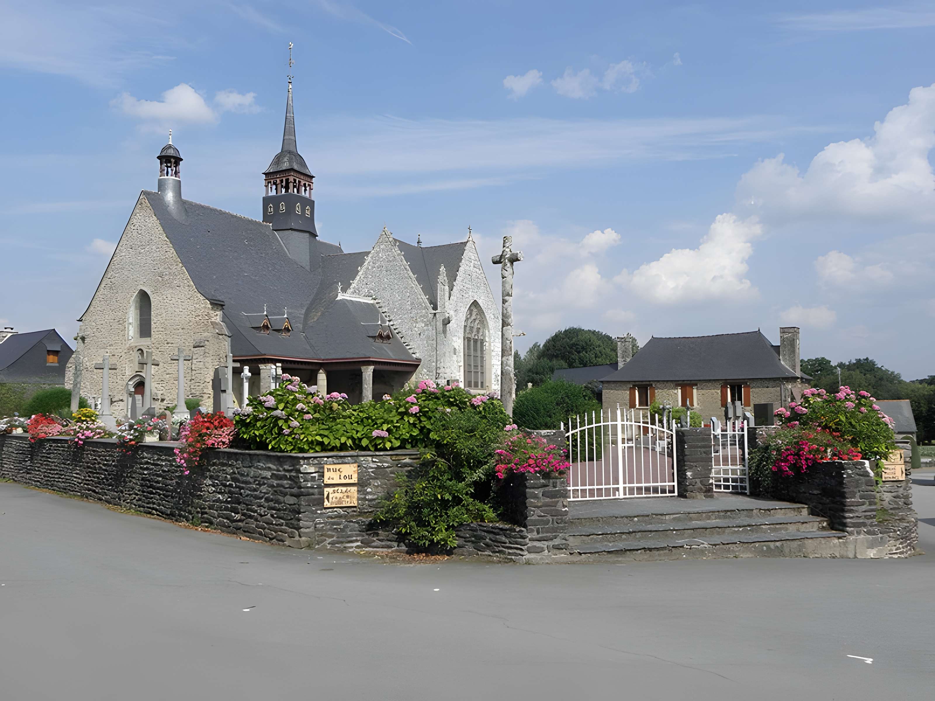 Église Saint-Léry de Saint-Léry