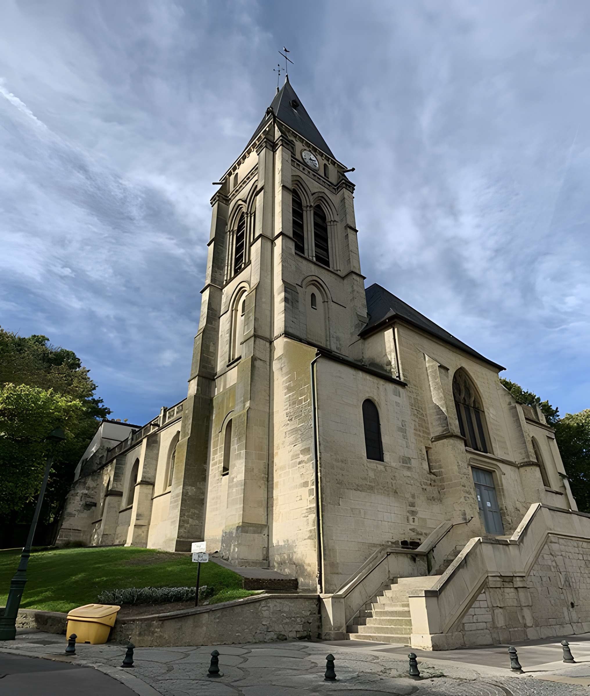 Église Saint-Leu-Saint-Gilles de Thiais