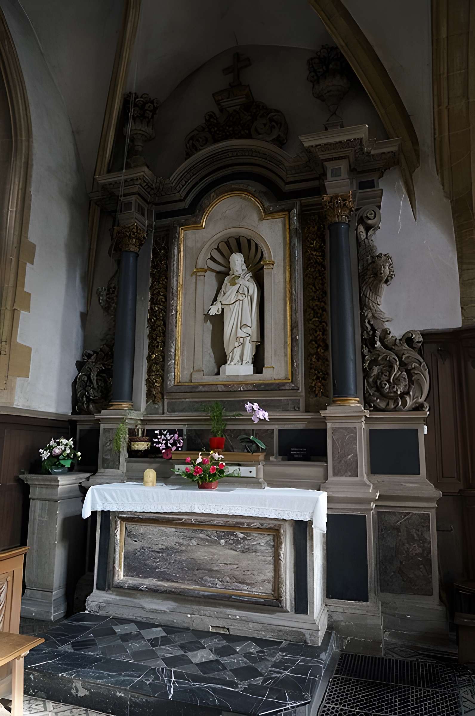 Église Saint-Lié de Mohon