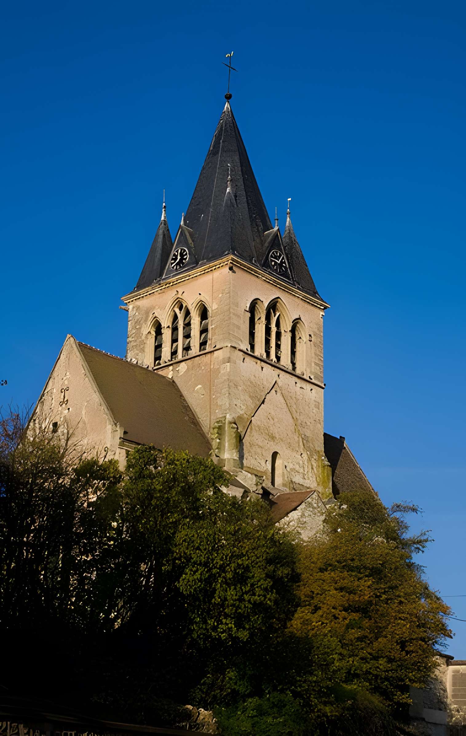 Église Saint-Lié de Ville-Dommange