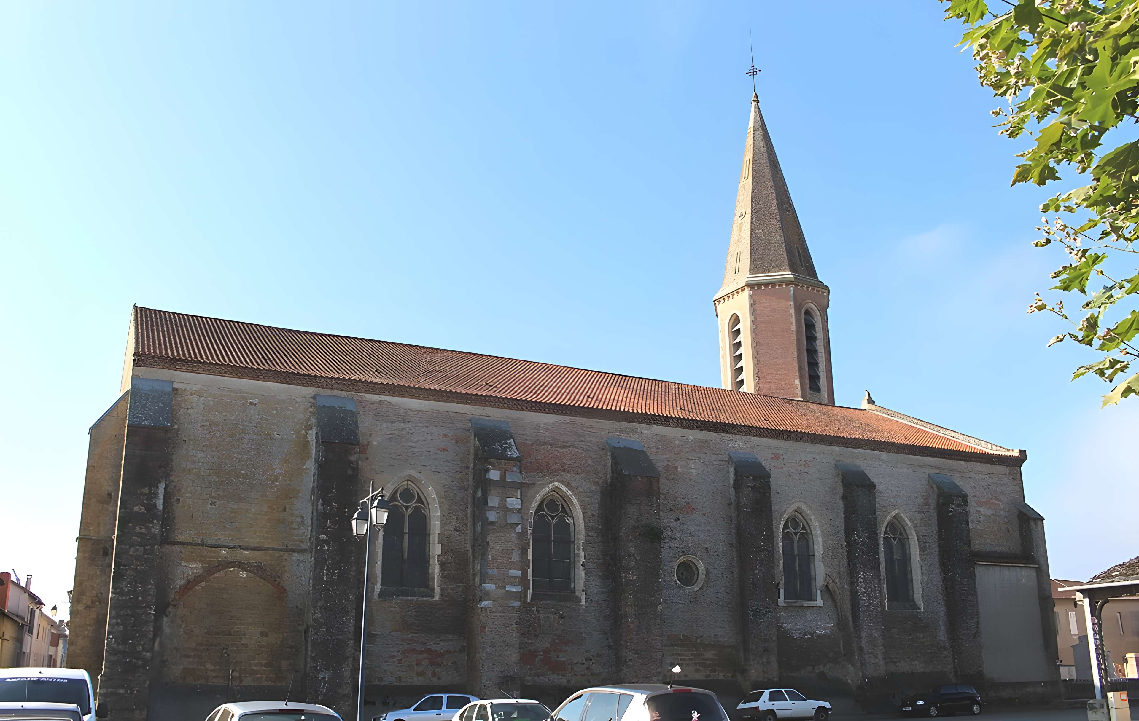 Église Saint-Louis de Rabastens-de-Bigorre