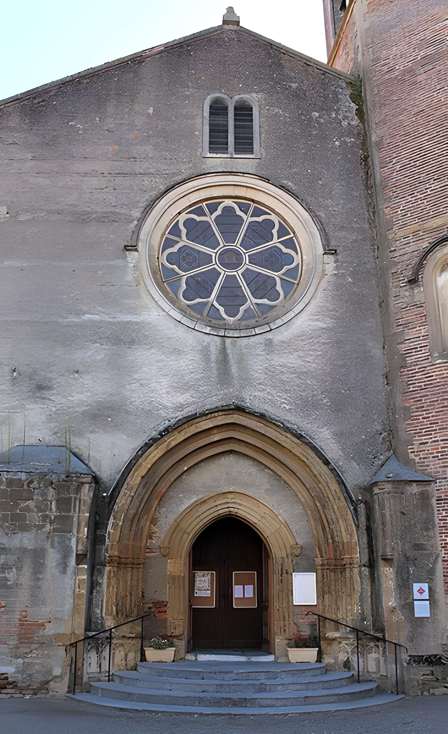 Église Saint-Louis de Rabastens-de-Bigorre