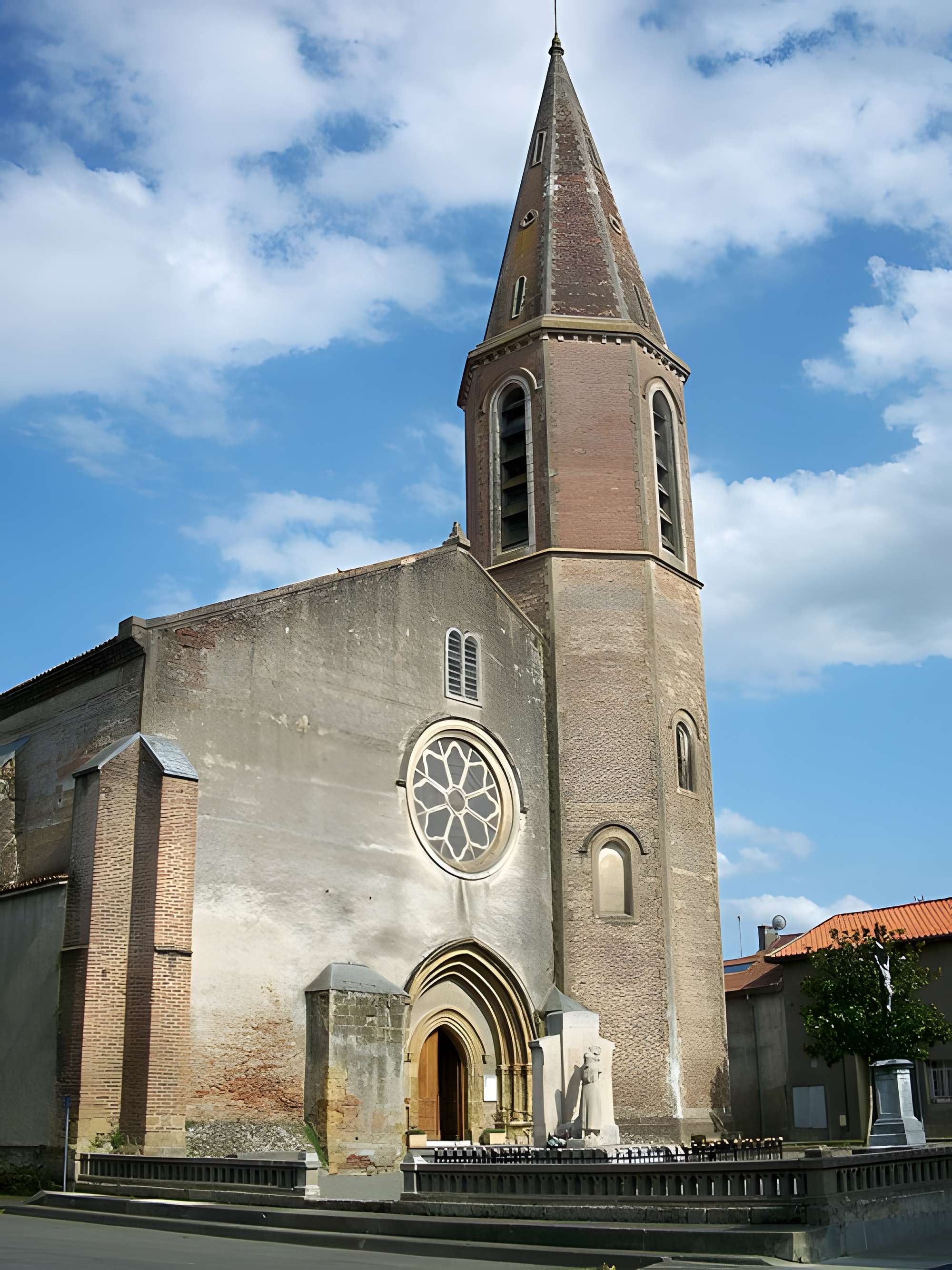 Église Saint-Louis de Rabastens-de-Bigorre