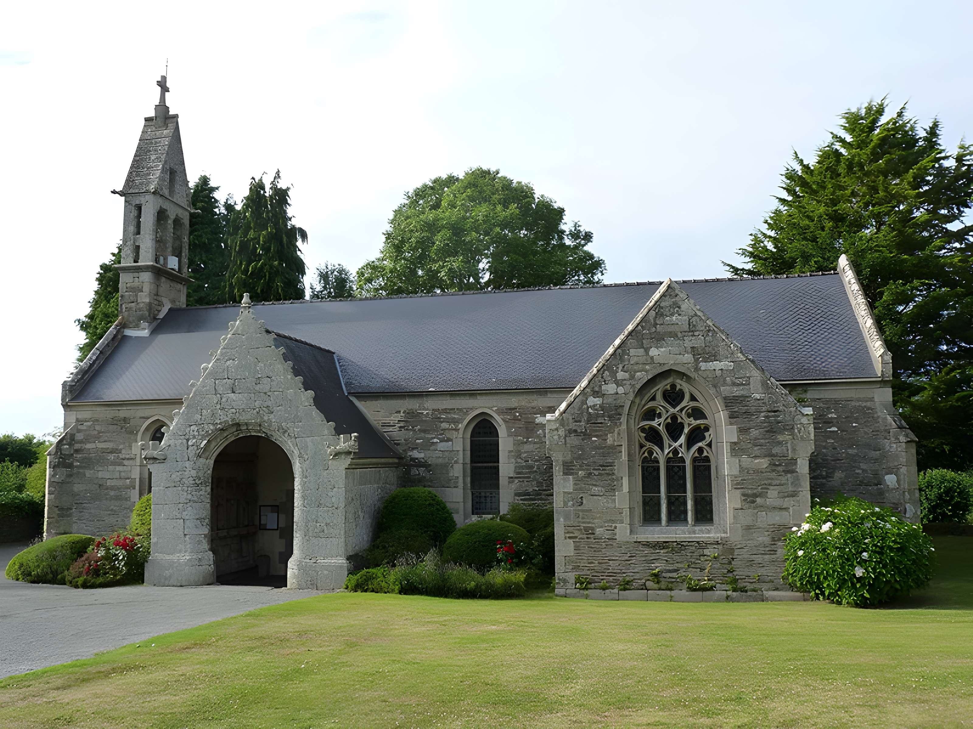 Église Saint-Louis de Treffrin