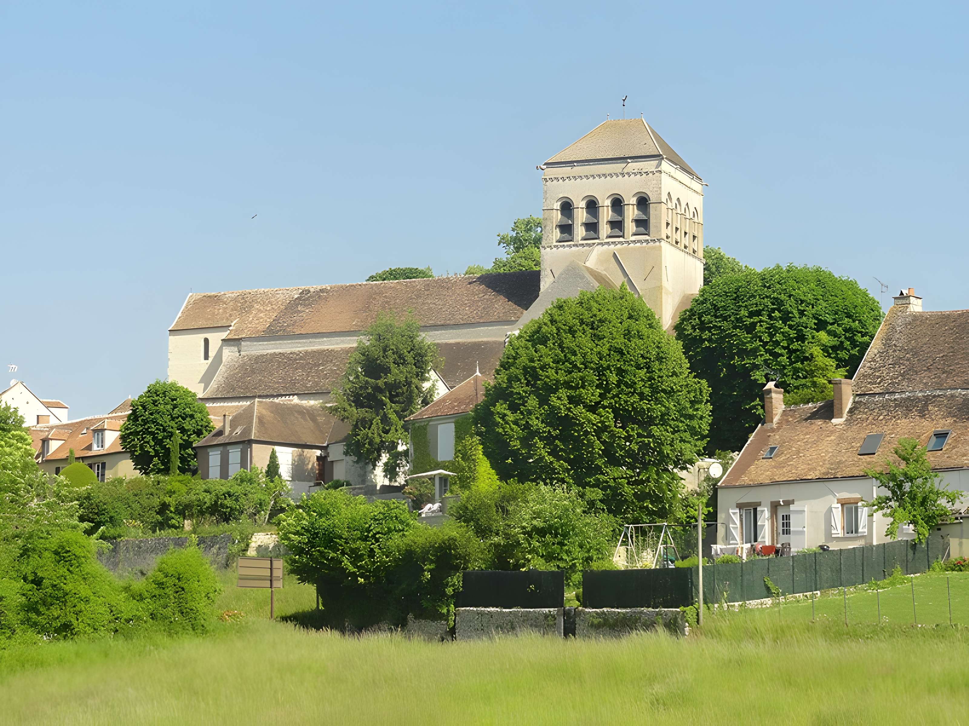 Église Saint-Loup de Saint-Loup-de-Naud