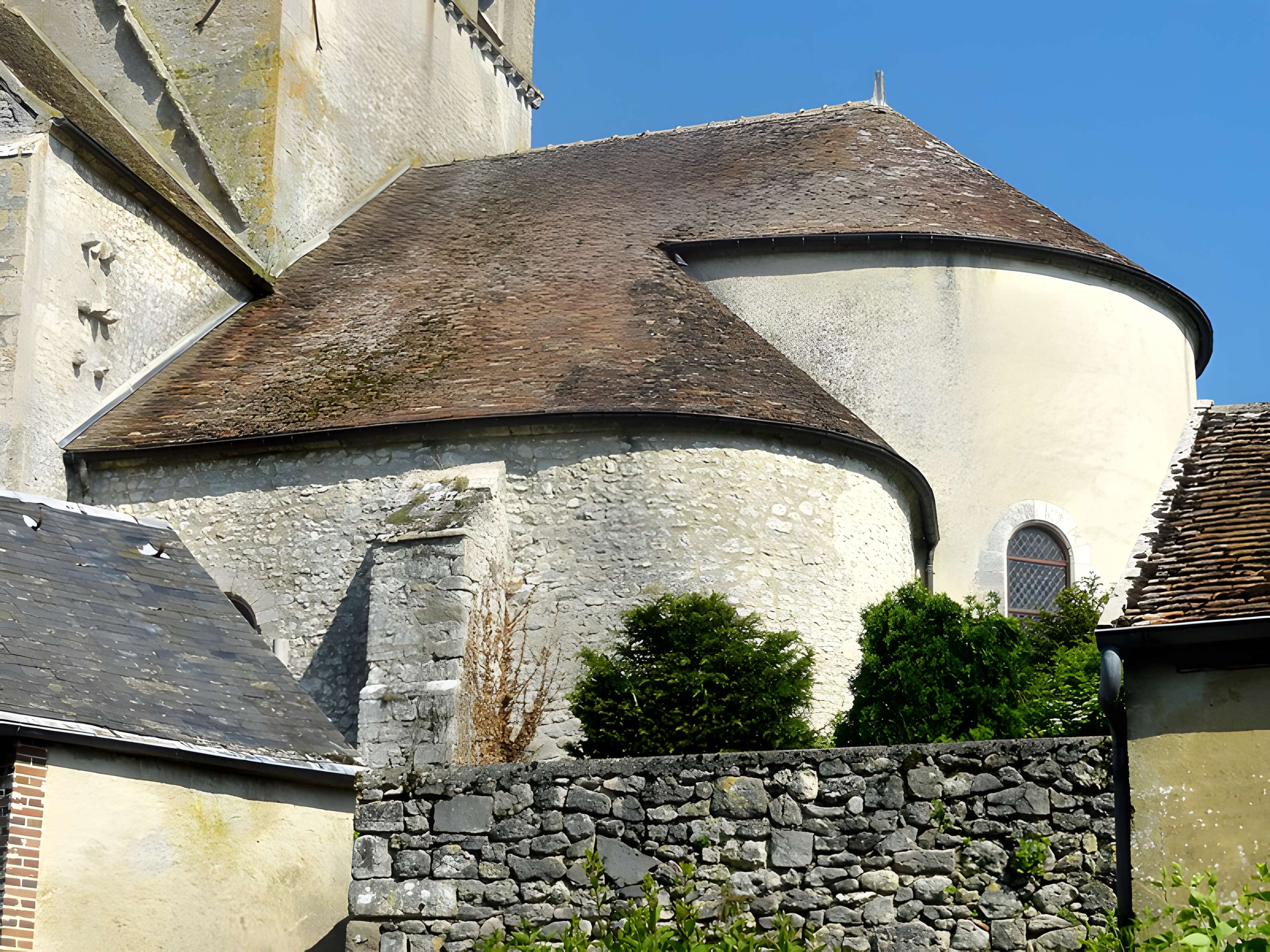 Église Saint-Loup de Saint-Loup-de-Naud