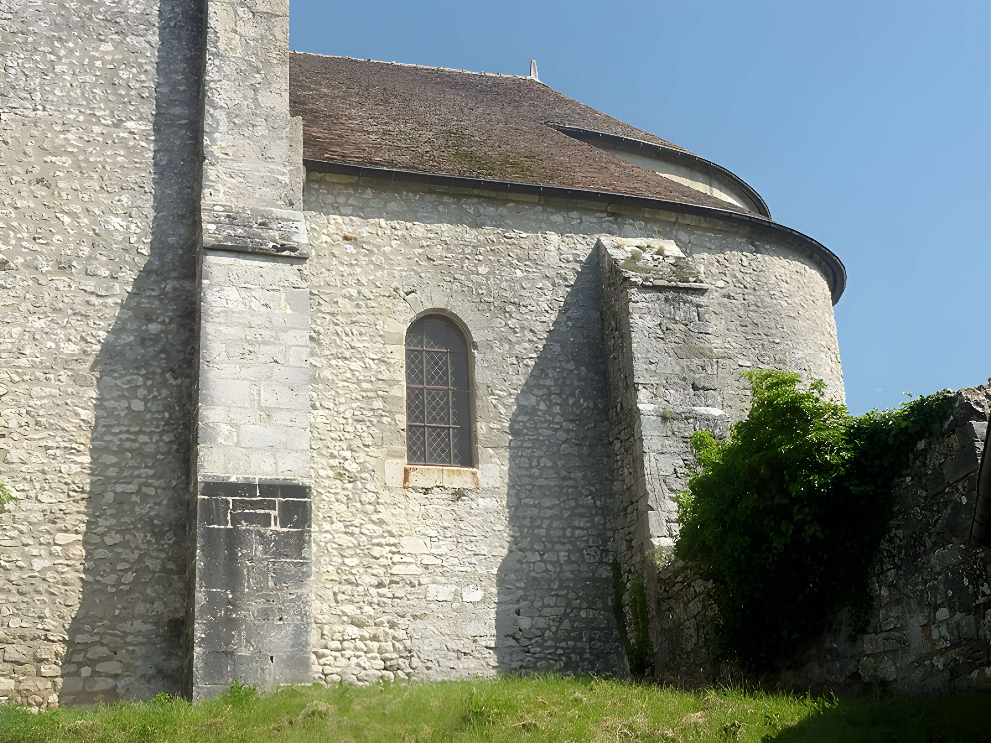 Église Saint-Loup de Saint-Loup-de-Naud