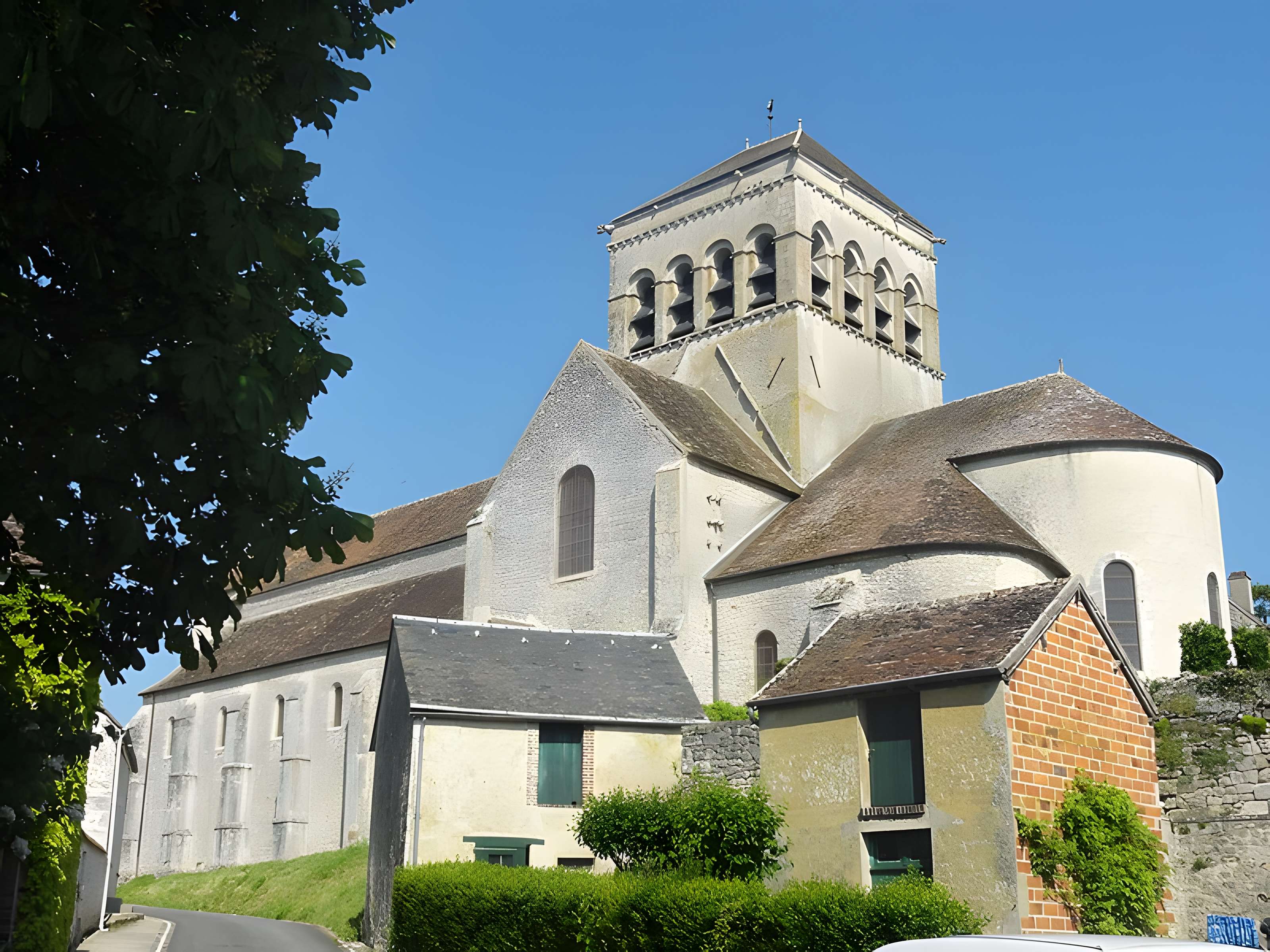 Église Saint-Loup de Saint-Loup-de-Naud