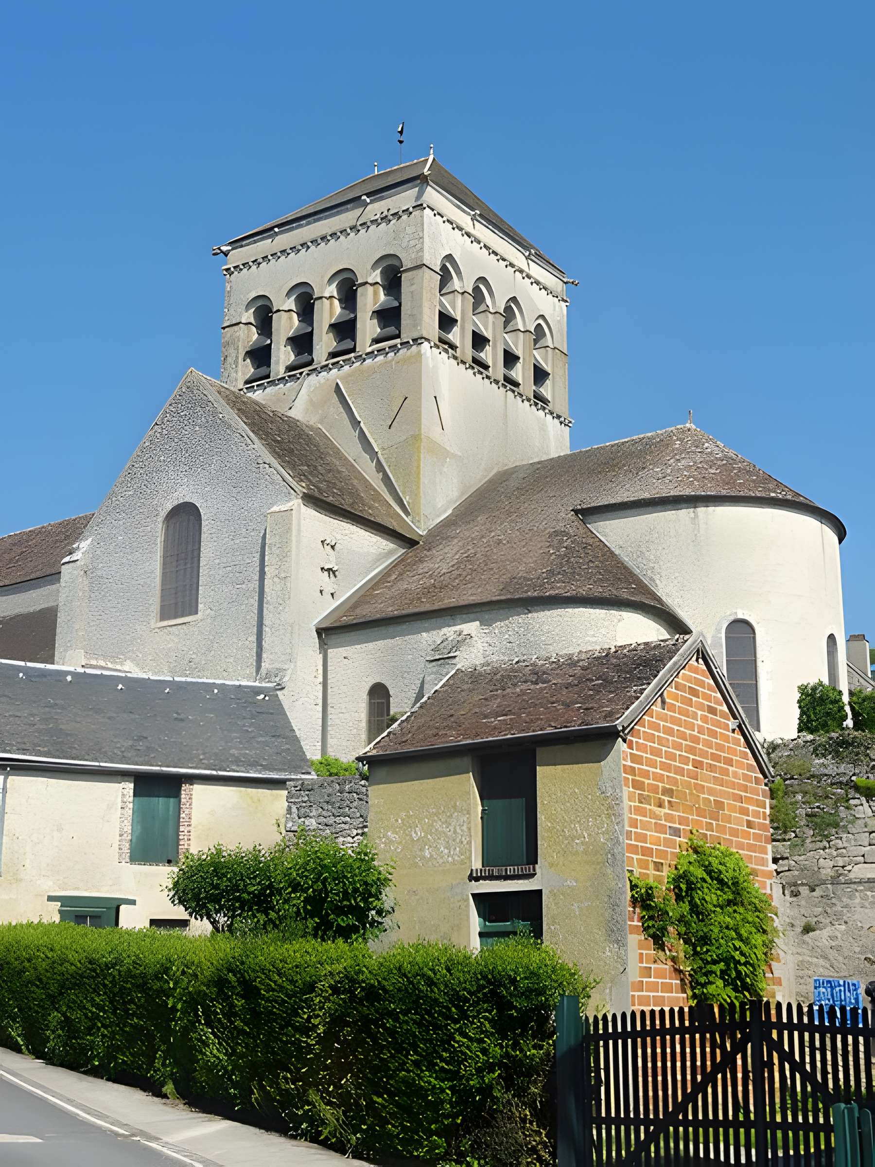 Église Saint-Loup de Saint-Loup-de-Naud