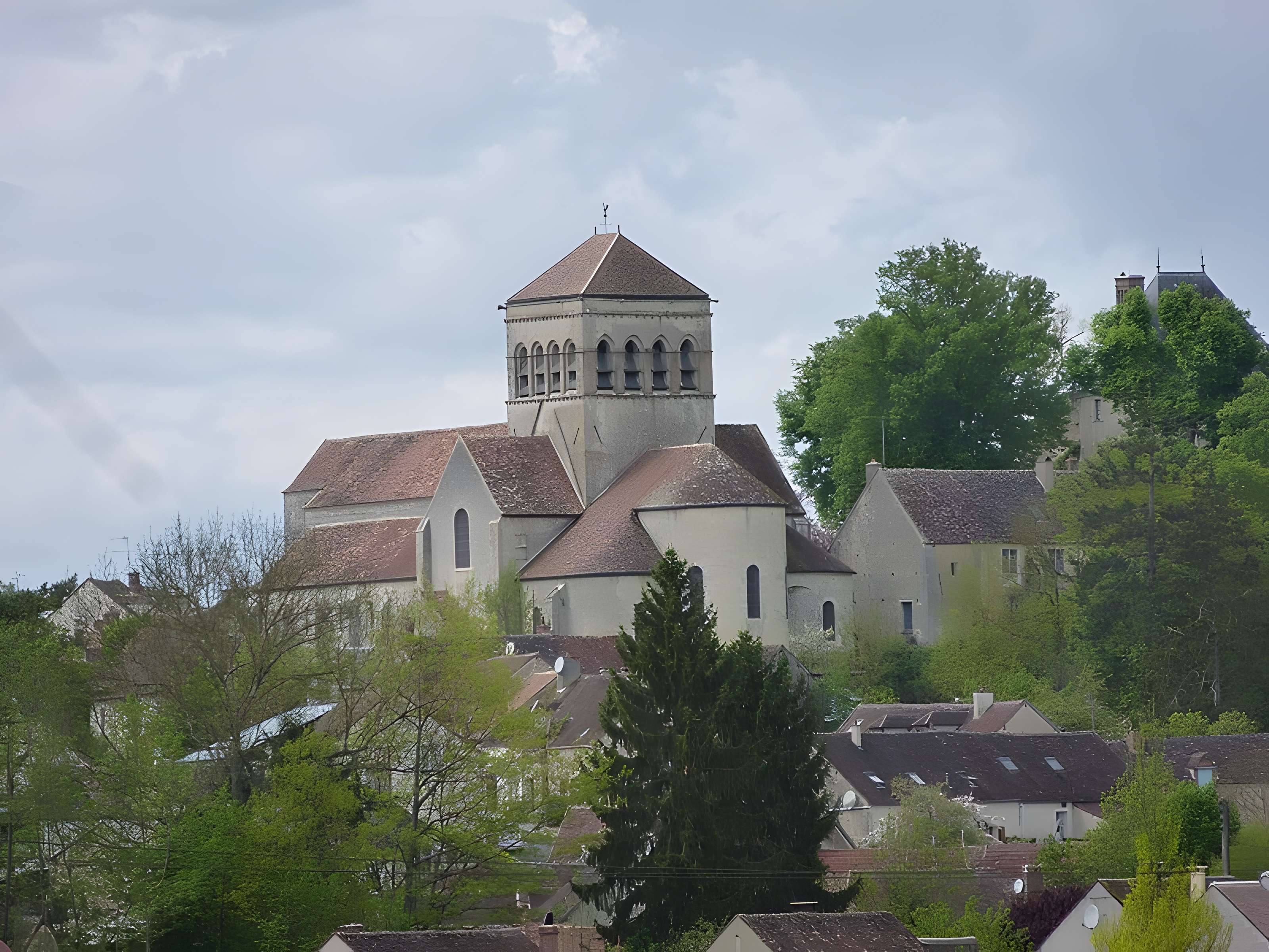 Église Saint-Loup de Saint-Loup-de-Naud