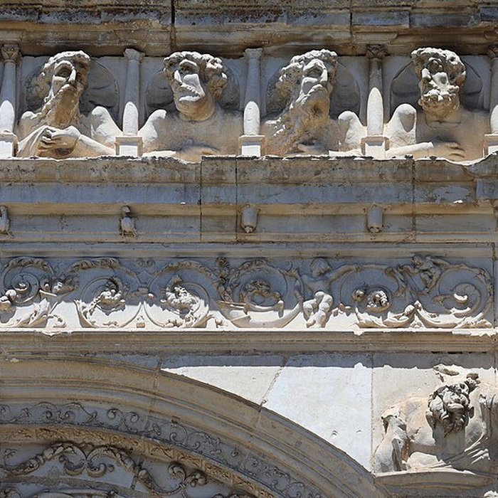 Photo de Église Saint-Loup-de-Sens dAuxon