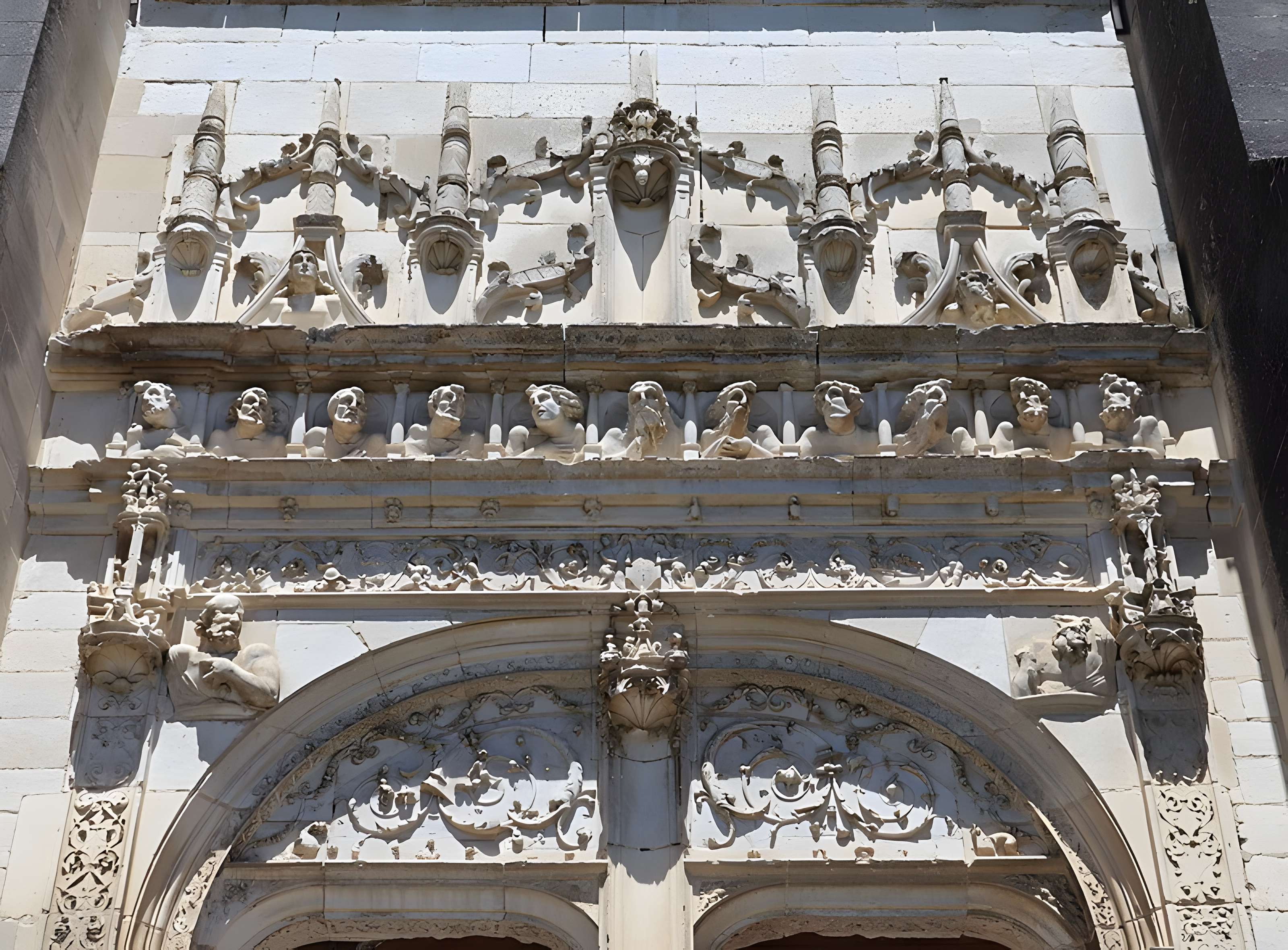 Église Saint-Loup-de-Sens d'Auxon