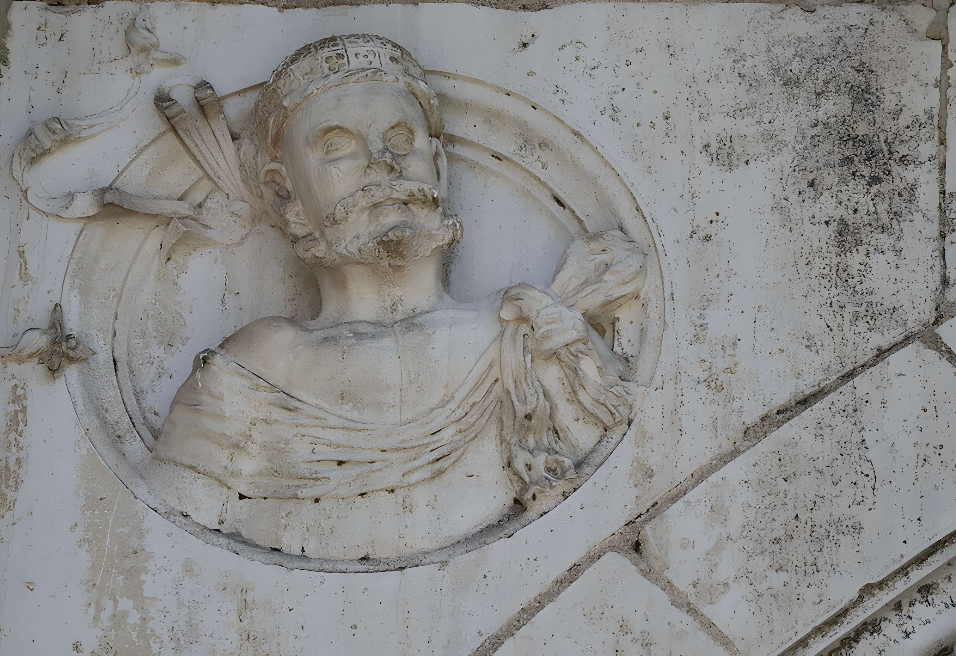 Église Saint-Loup-de-Sens d'Auxon