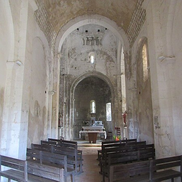 Photo de Église Saint-Pierre de Larnas