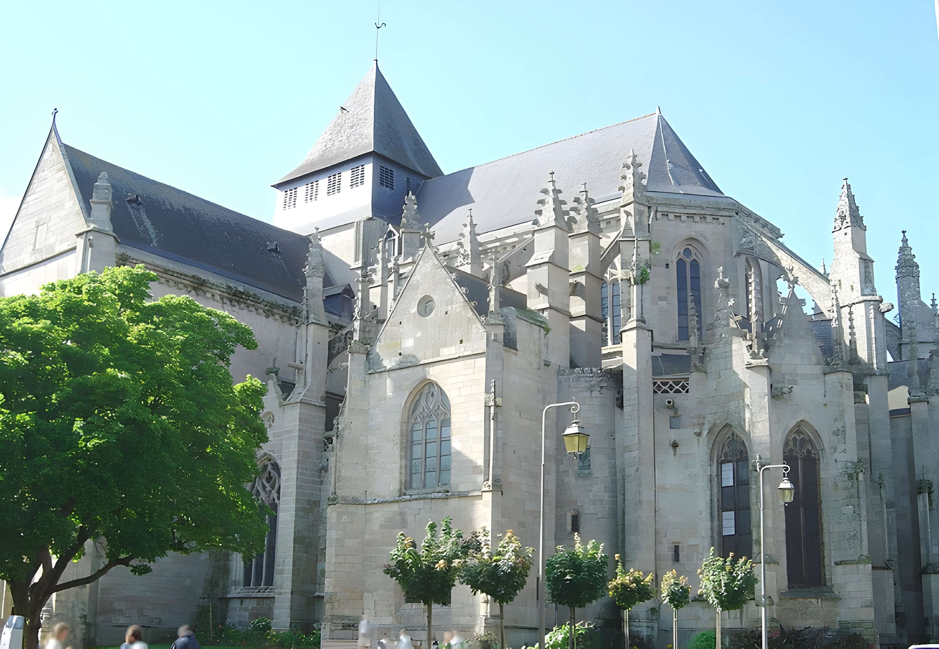 Église Saint-Malo de Dinan