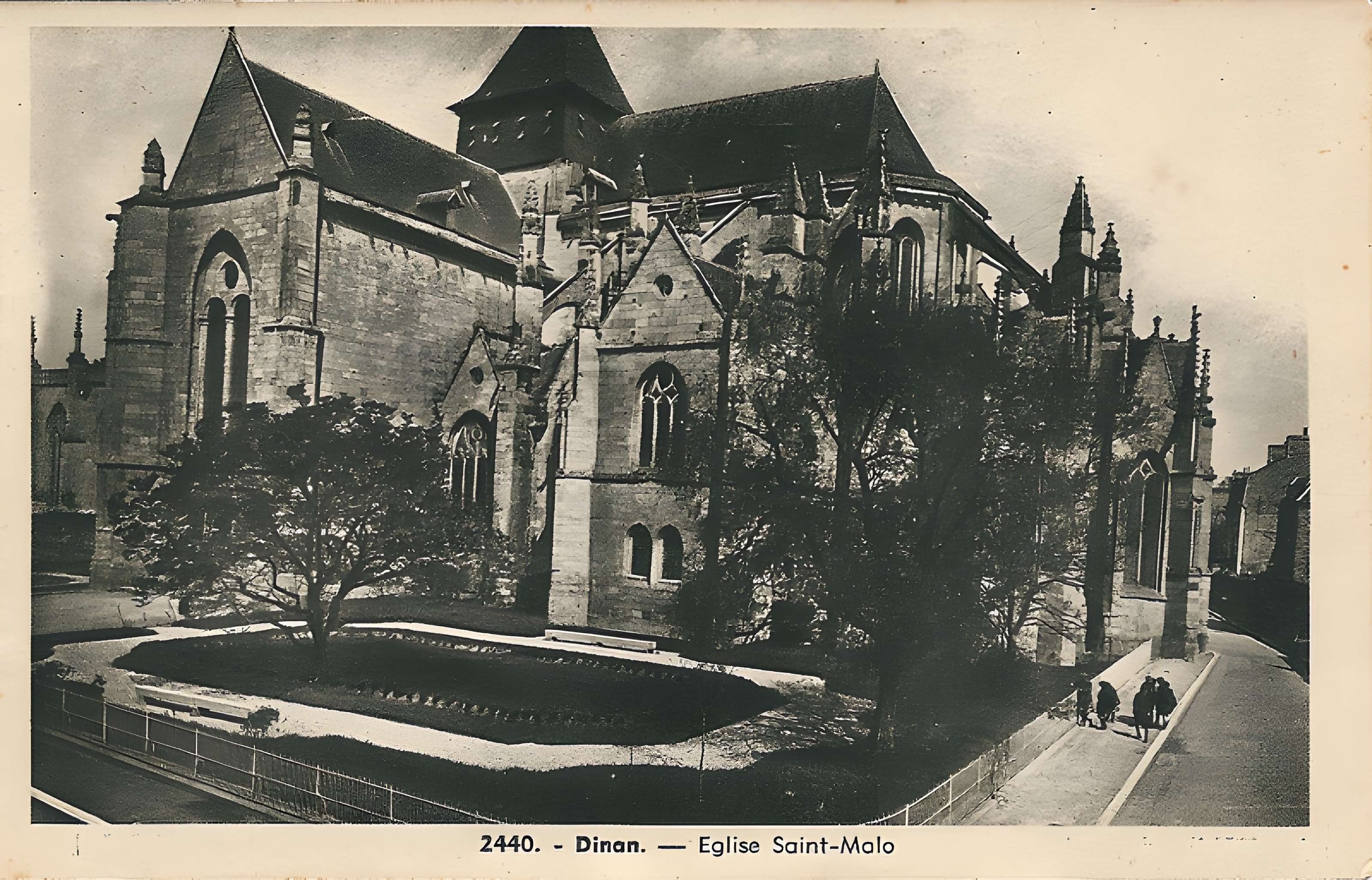 Église Saint-Malo de Dinan