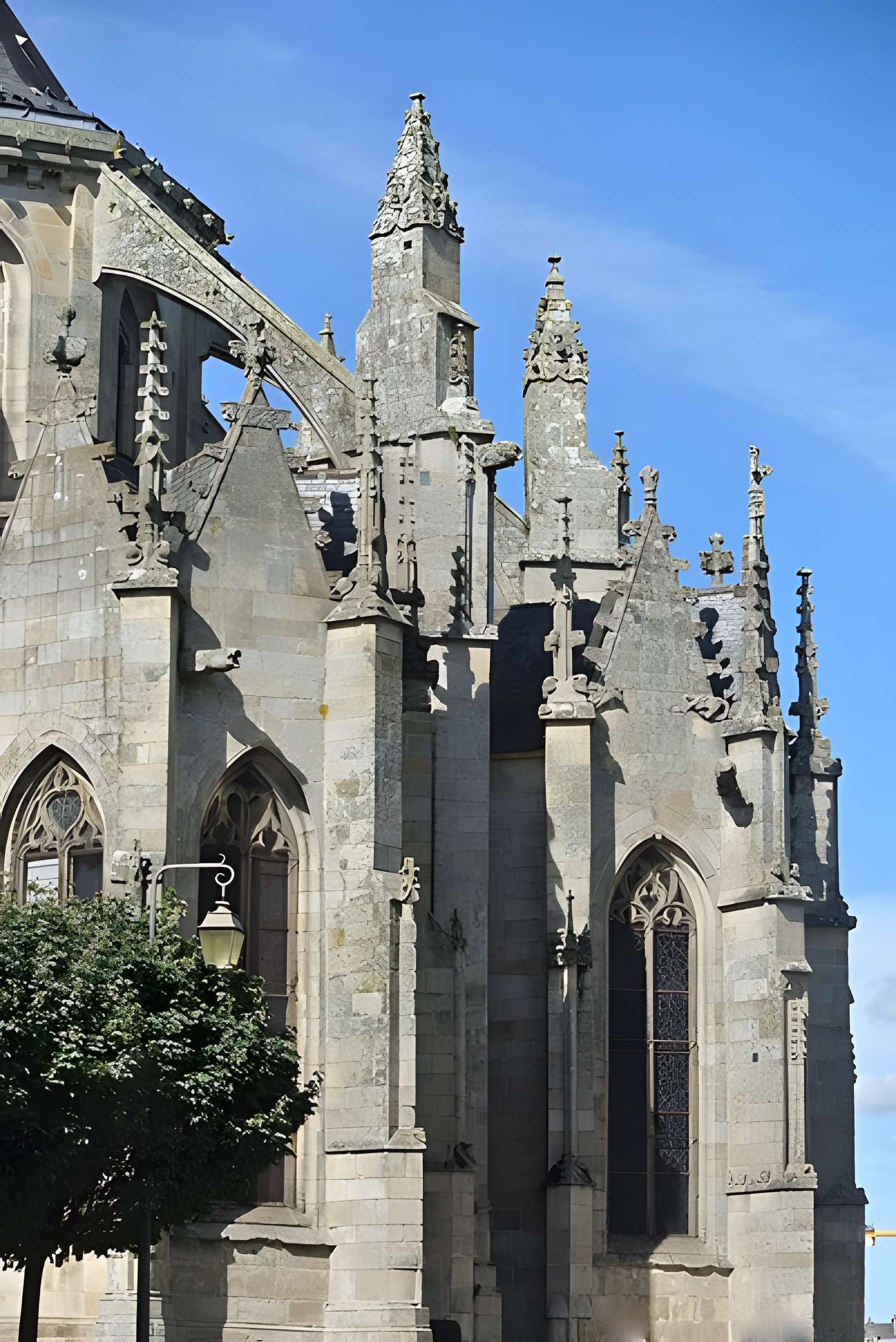 Église Saint-Malo de Dinan