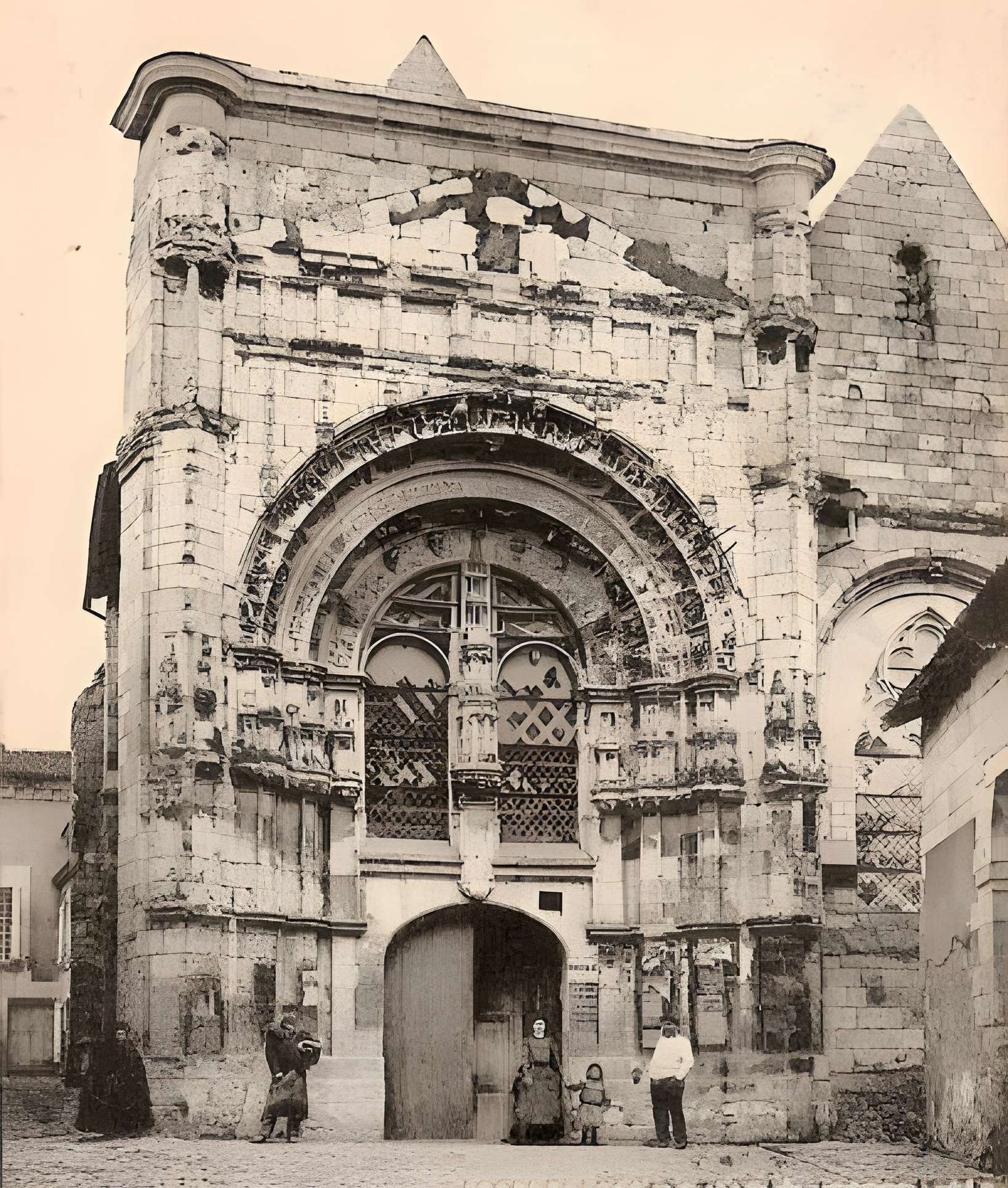 Église Saint-Pierre de Loudun