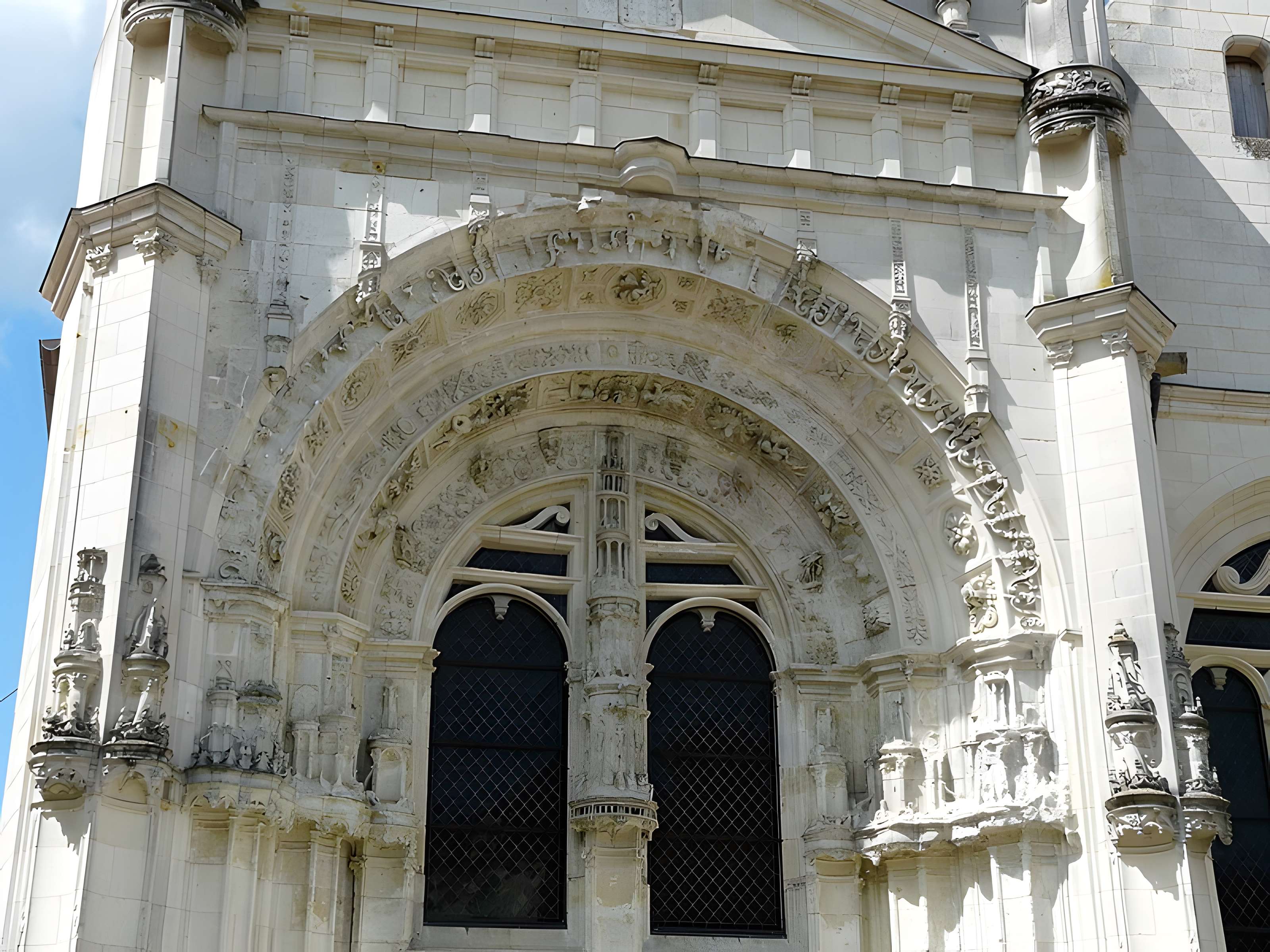 Église Saint-Pierre de Loudun