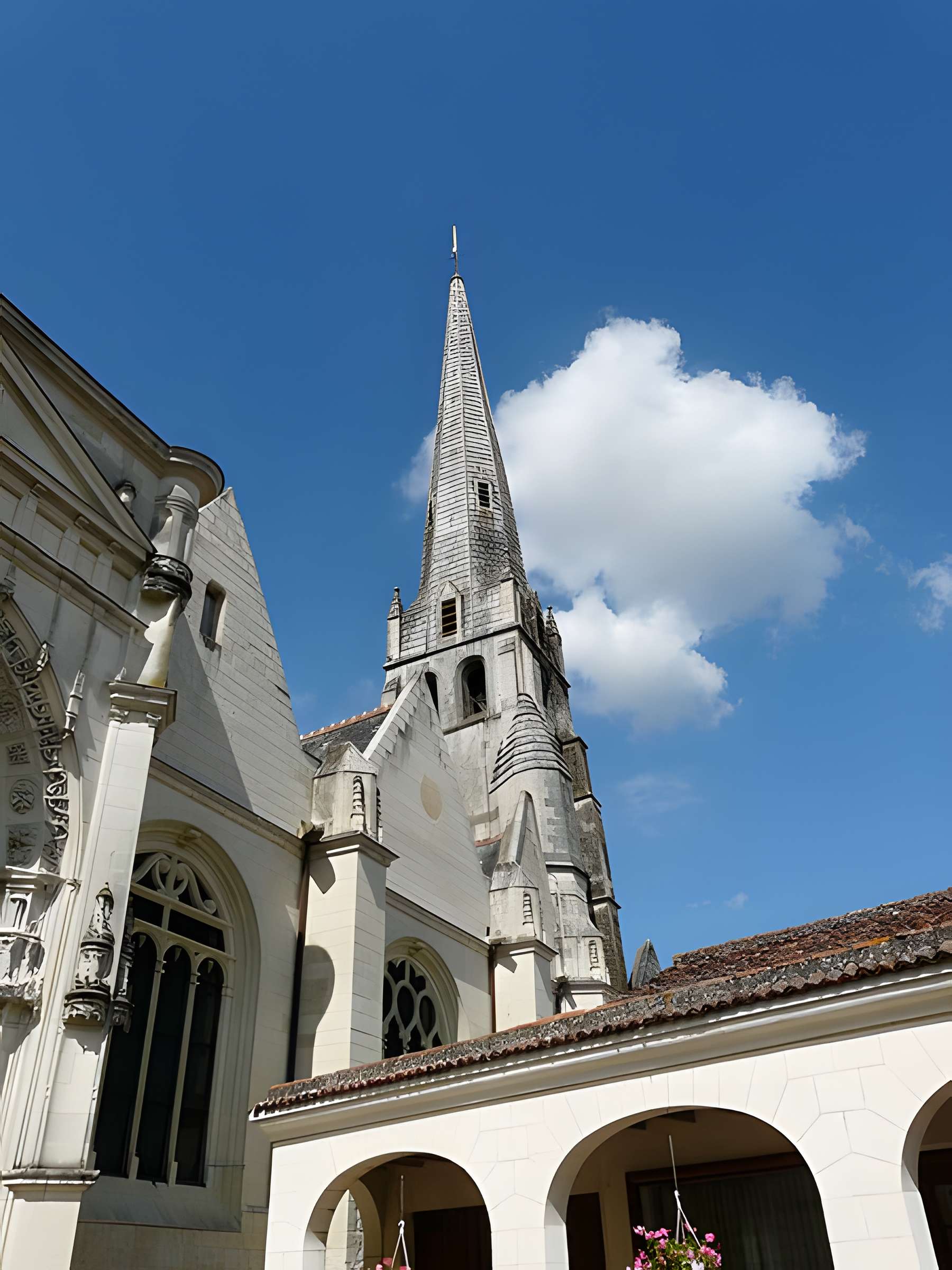 Église Saint-Pierre de Loudun