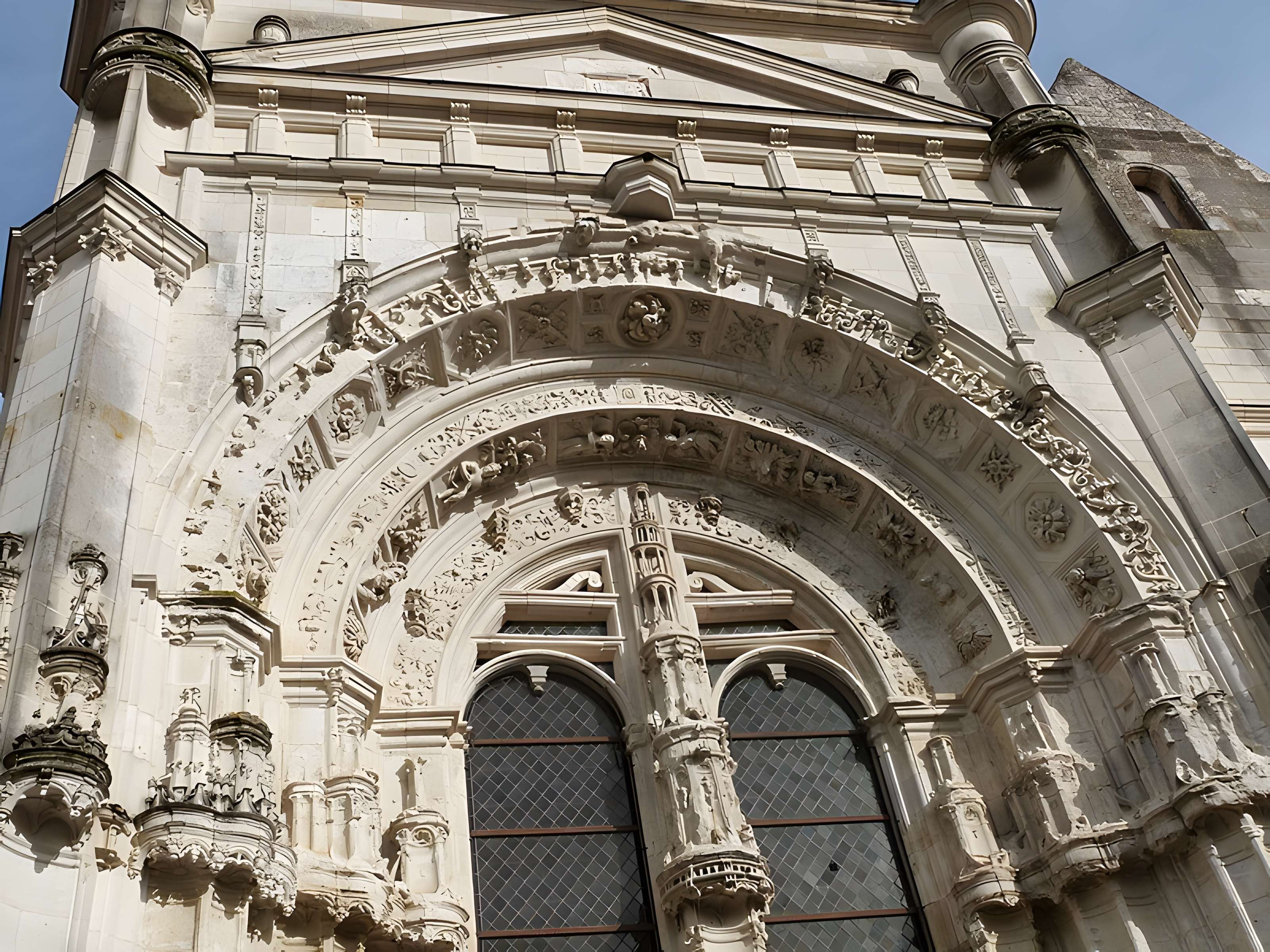 Église Saint-Pierre de Loudun