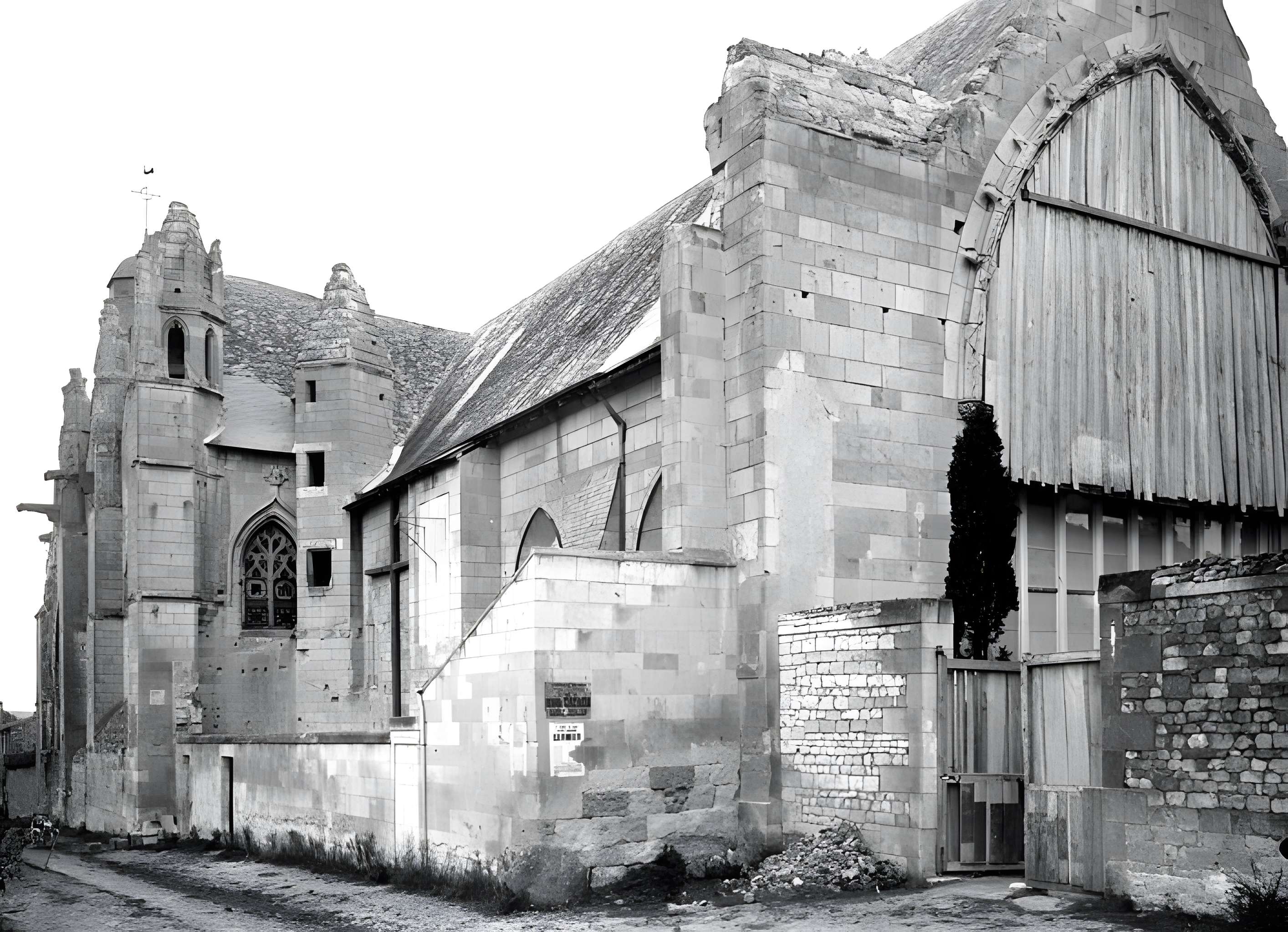 Église Saint-Pierre de Loudun
