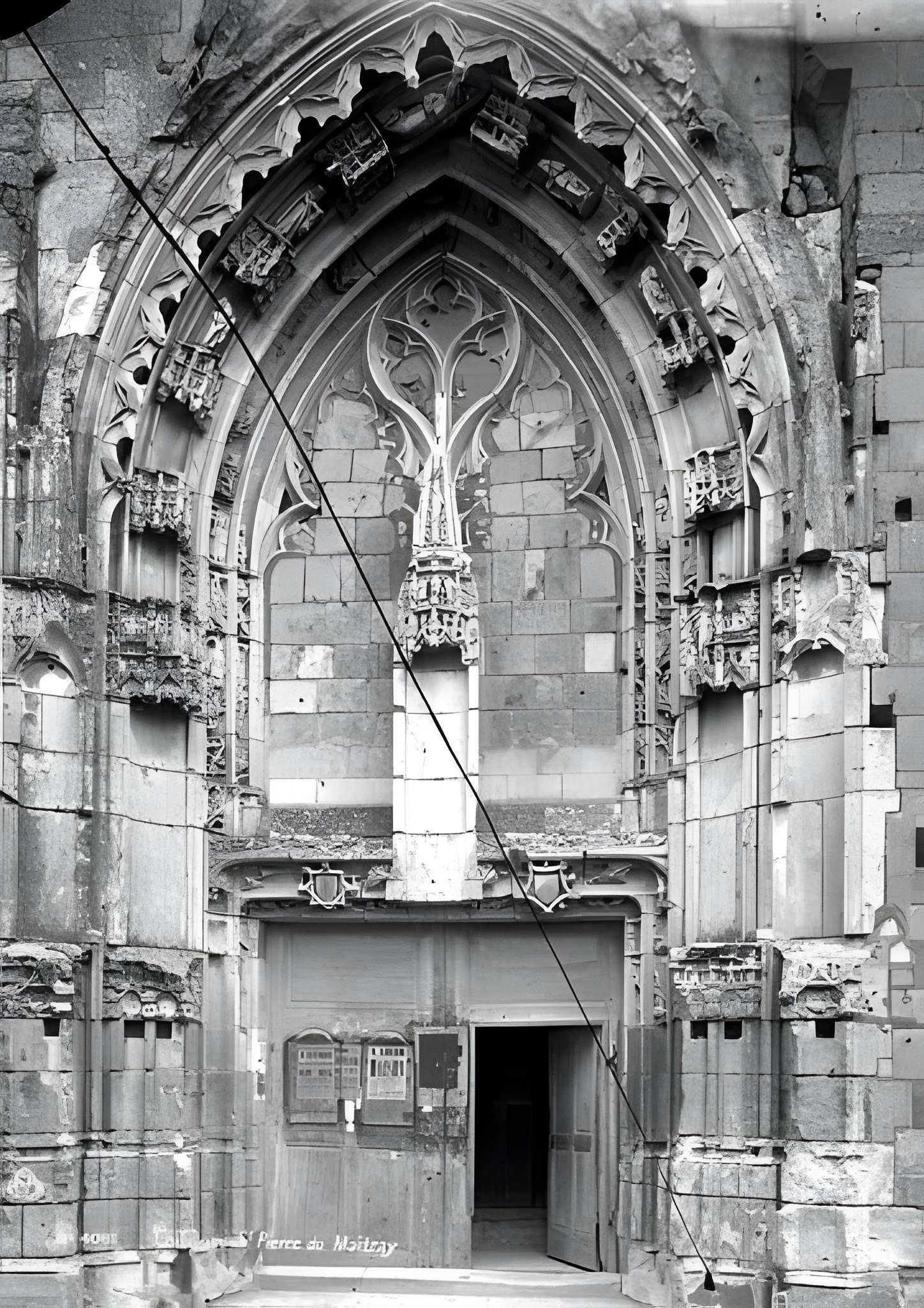 Église Saint-Pierre de Loudun