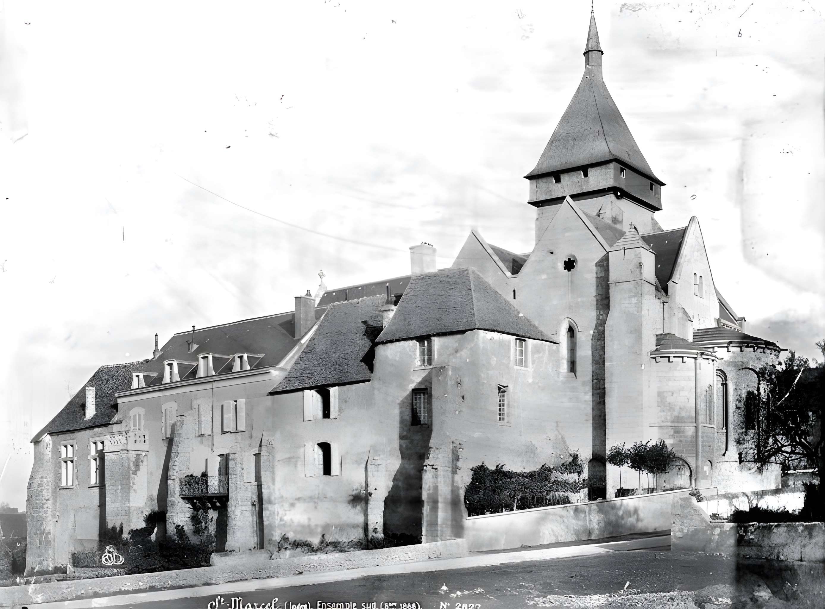 Église Saint-Marcel de Saint-Marcel