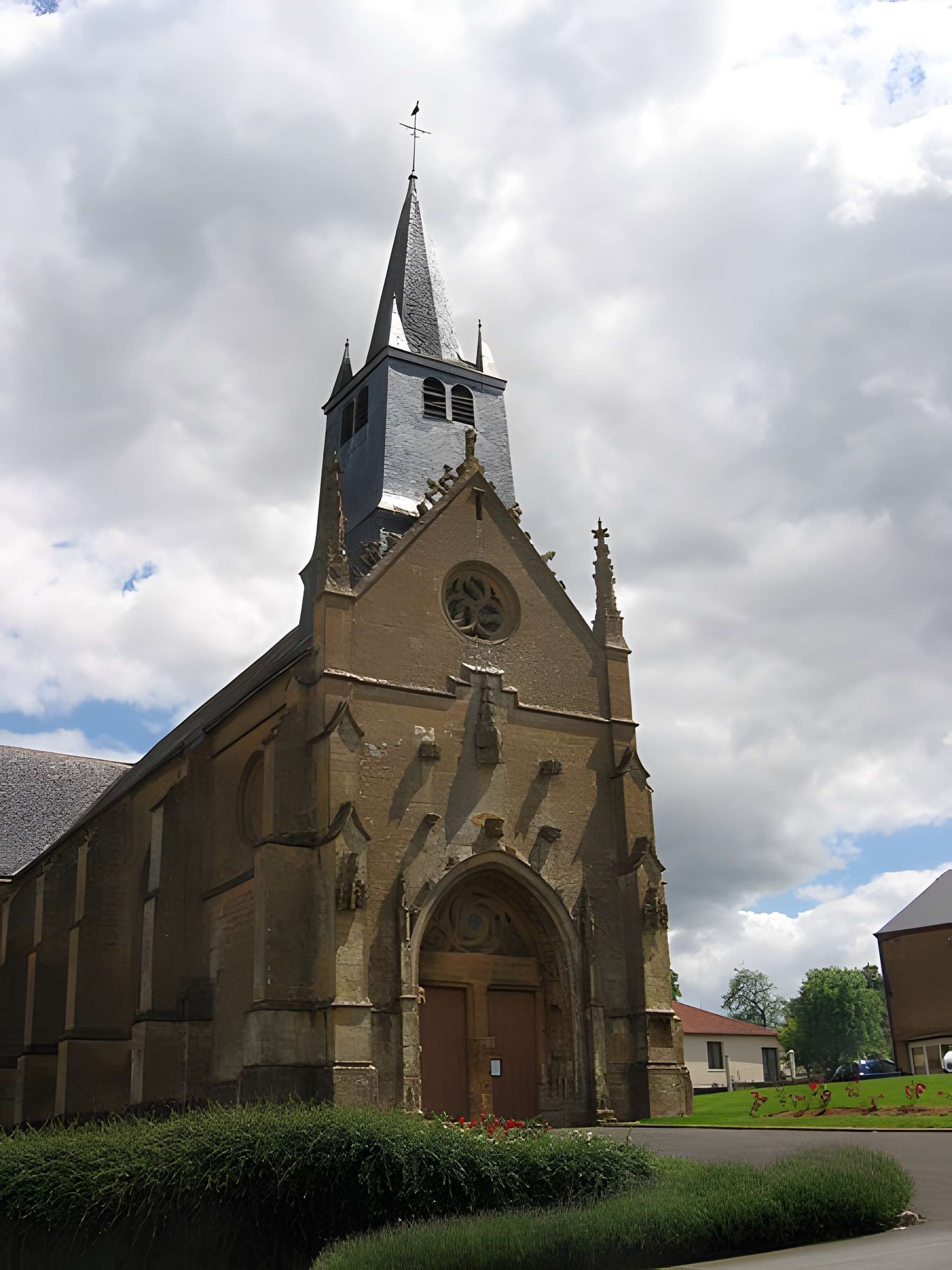 Église Saint-Marcel de Saint-Marcel dans les Ardennes 