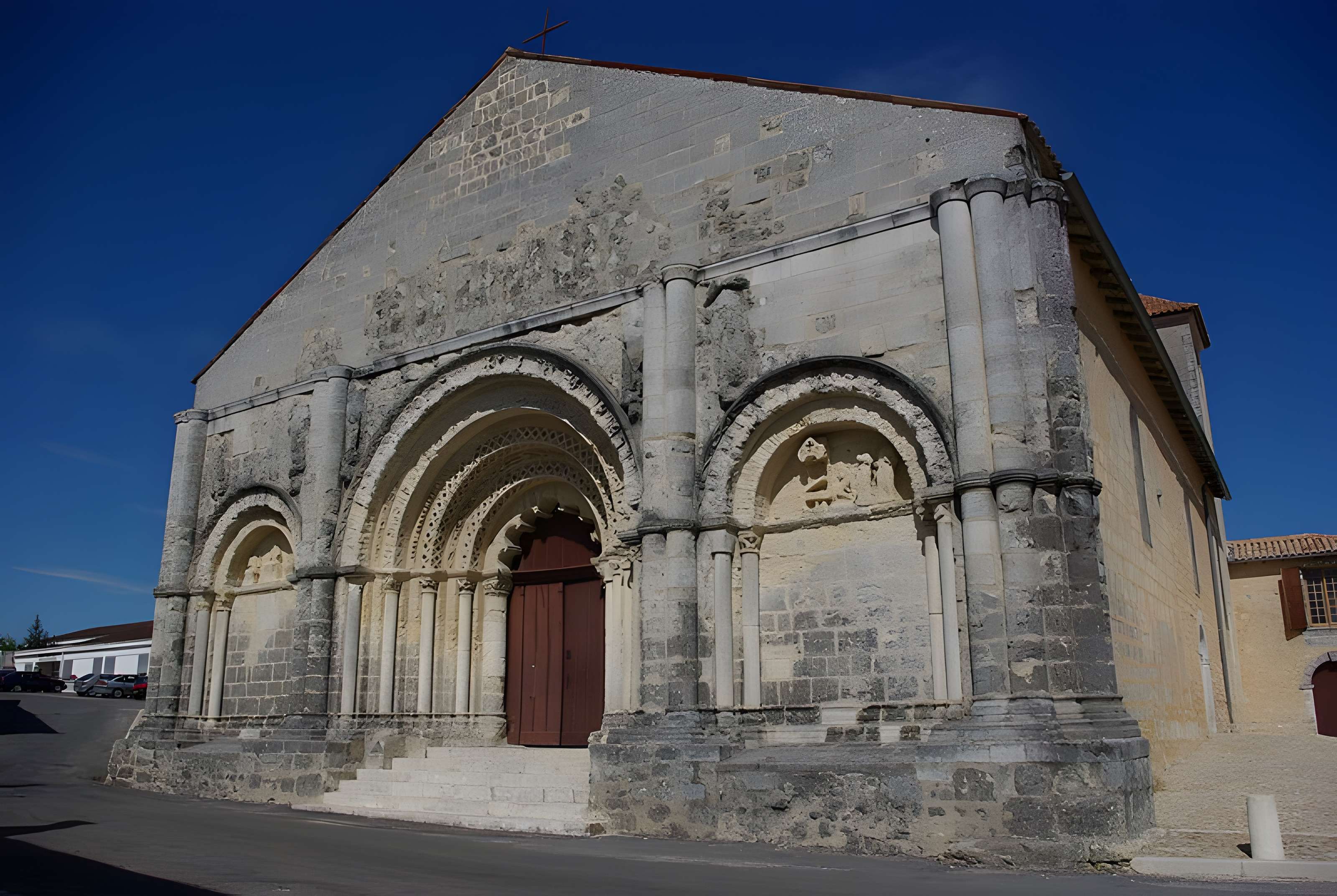 Église Saint-Martial de Chalais 
