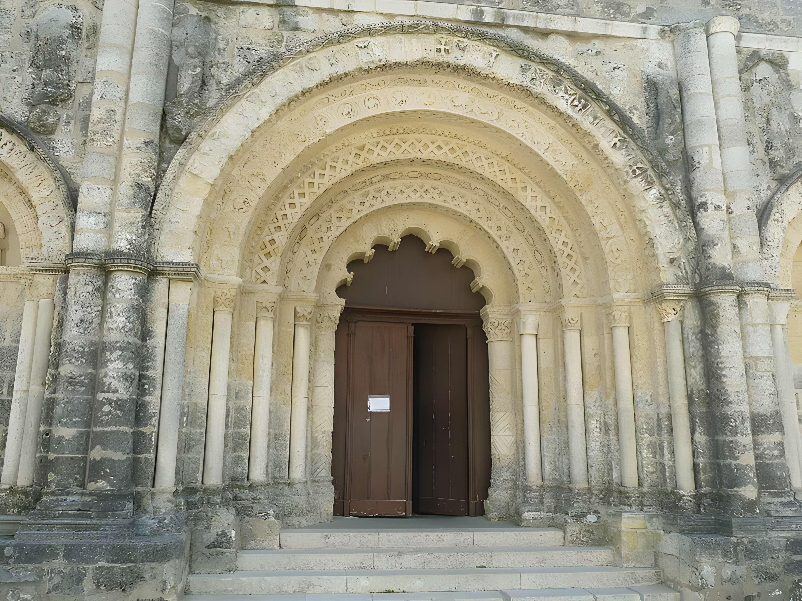 Église Saint-Martial de Chalais