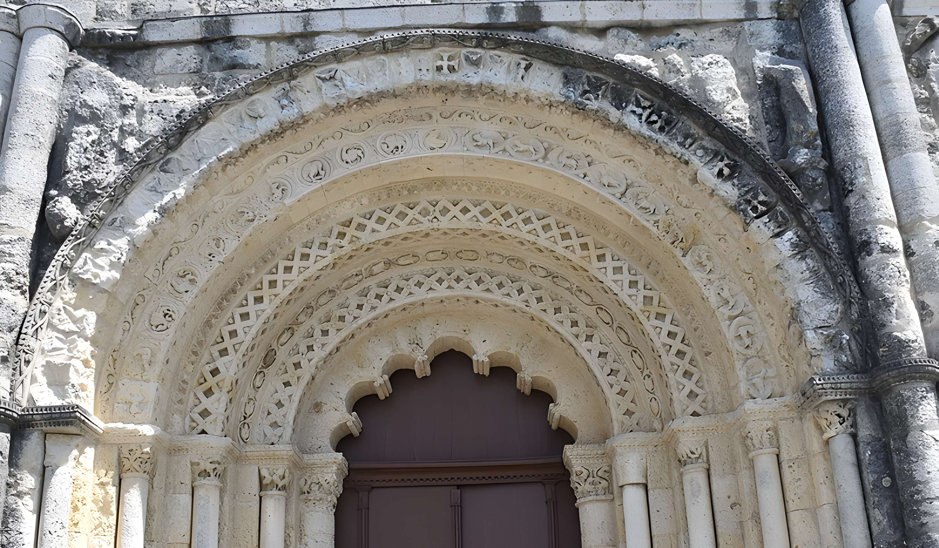 Église Saint-Martial de Chalais