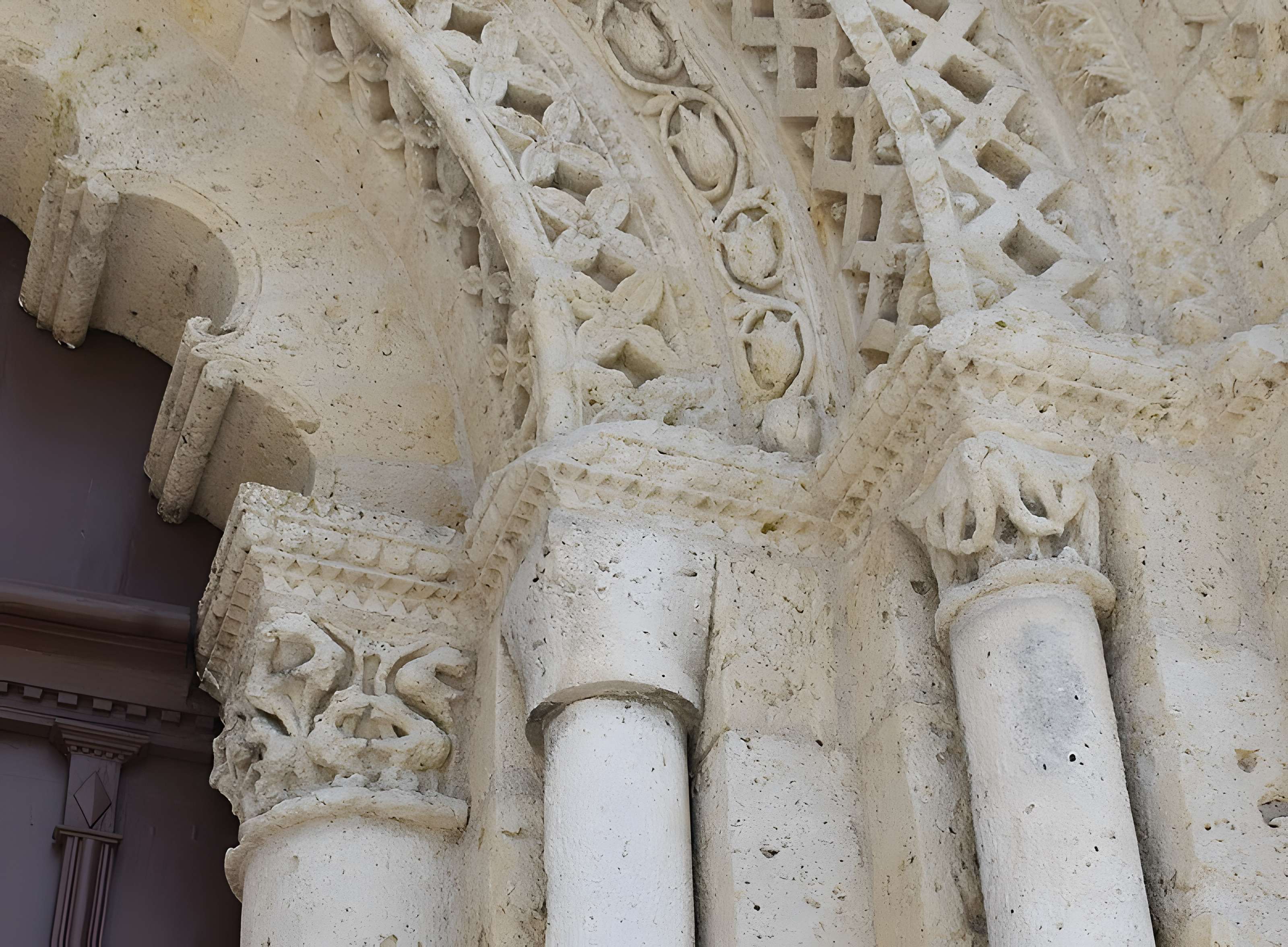 Église Saint-Martial de Chalais