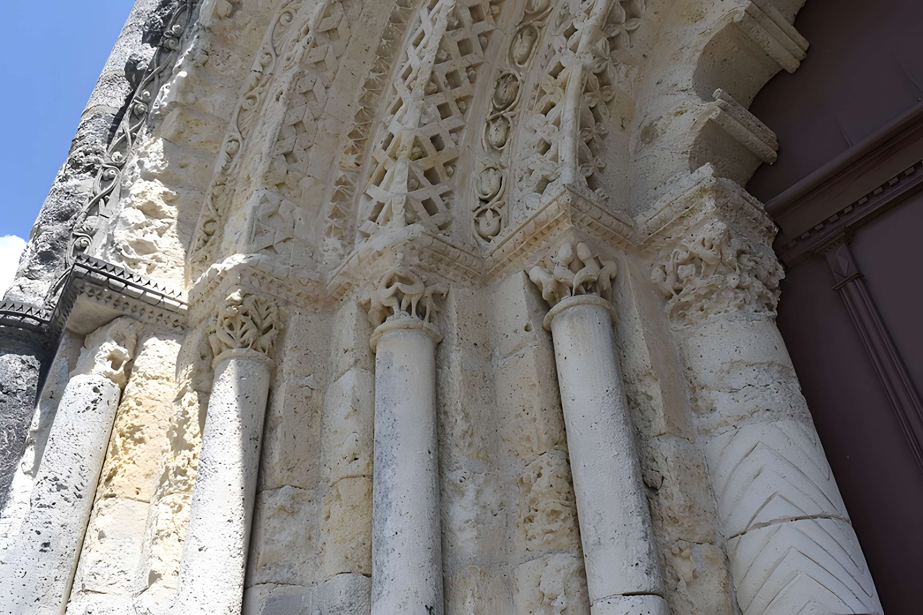 Église Saint-Martial de Chalais
