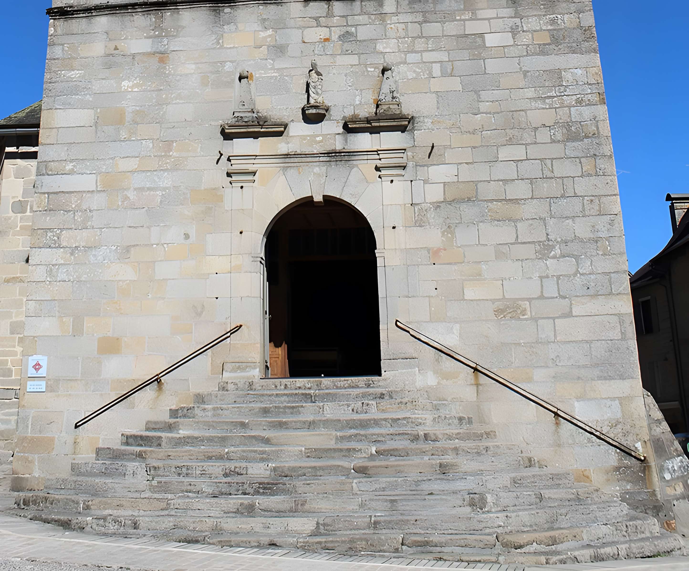 Église Saint-Martial de Corrèze