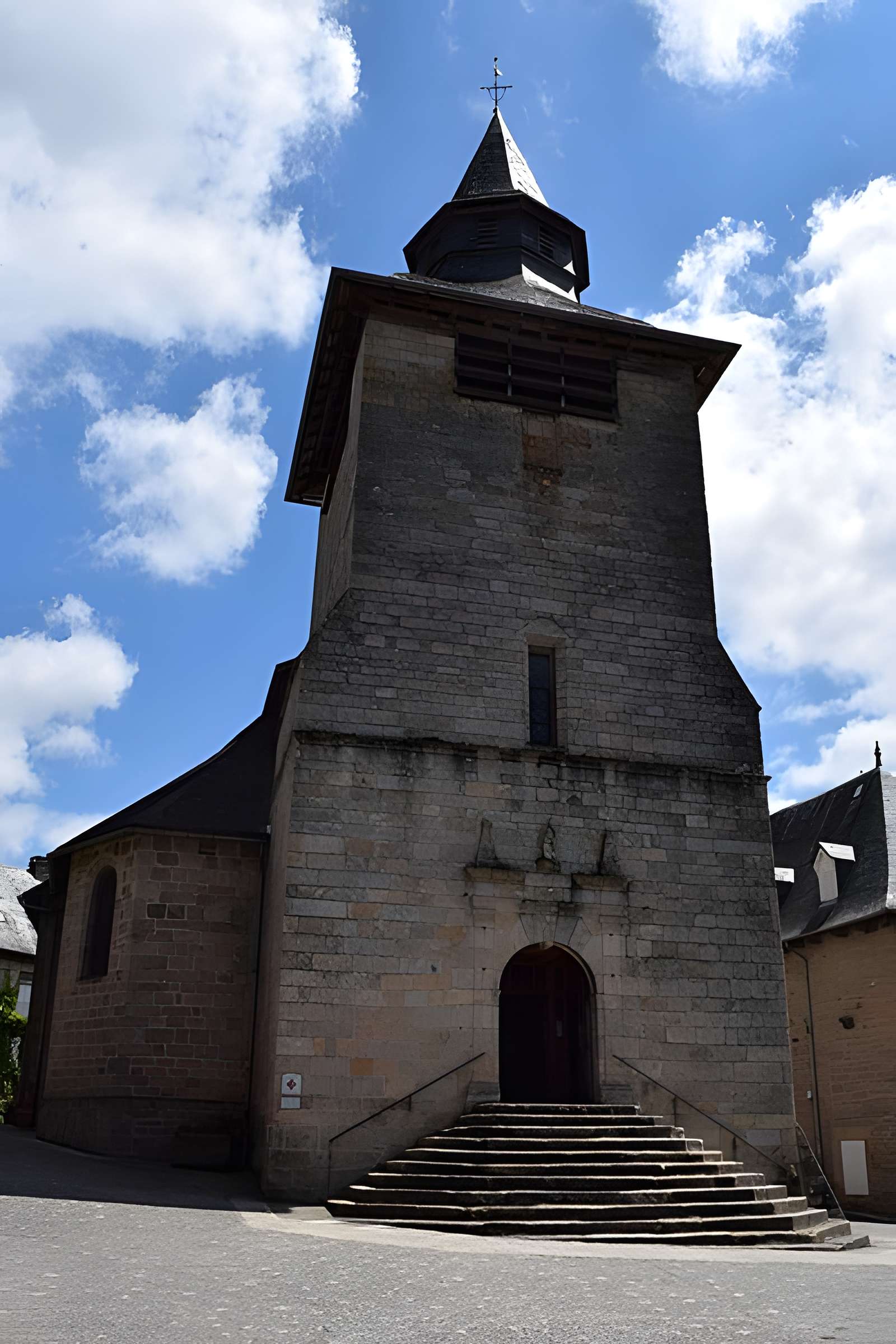 Église Saint-Martial de Corrèze