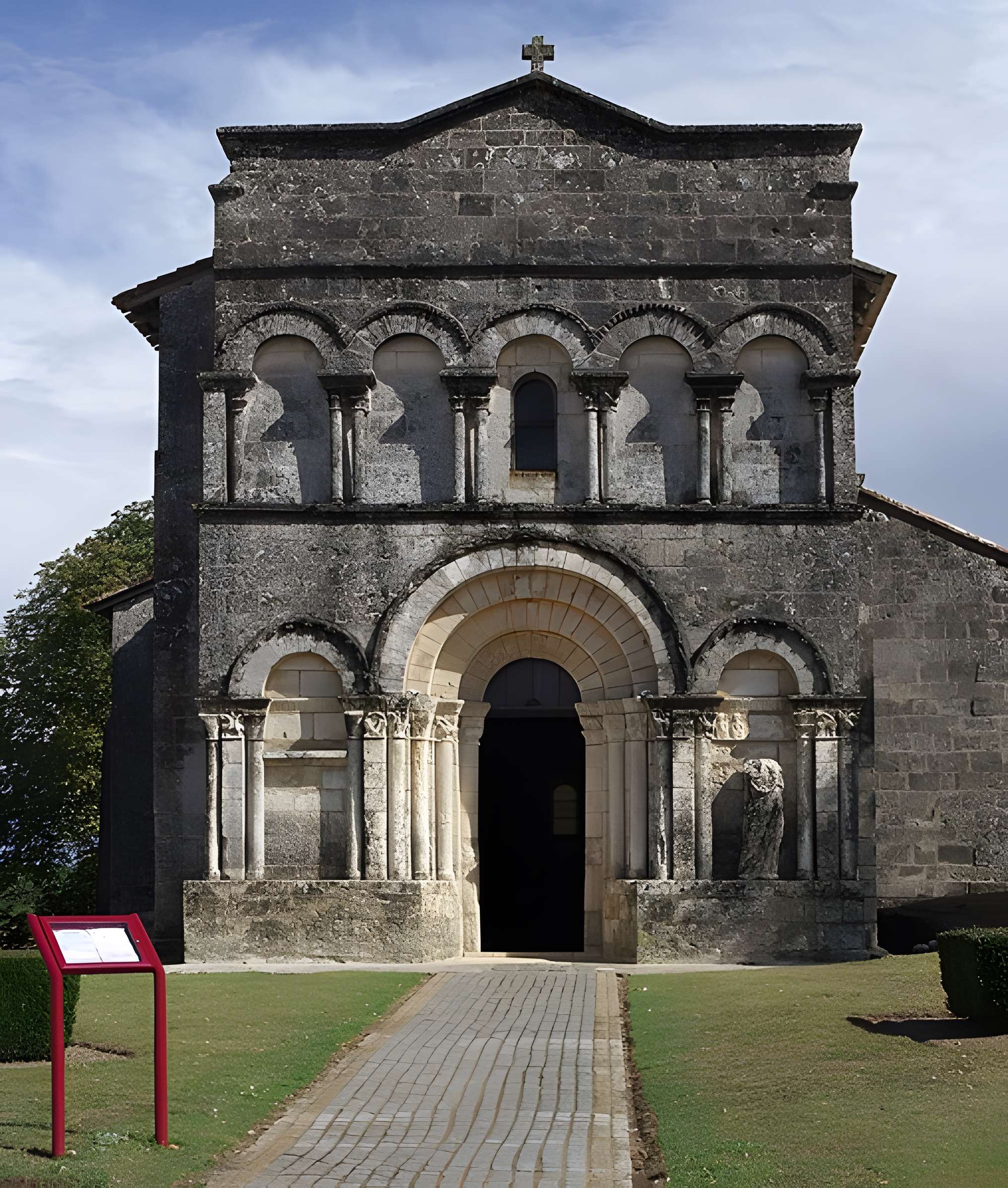 Église Saint-Martial de Dirac