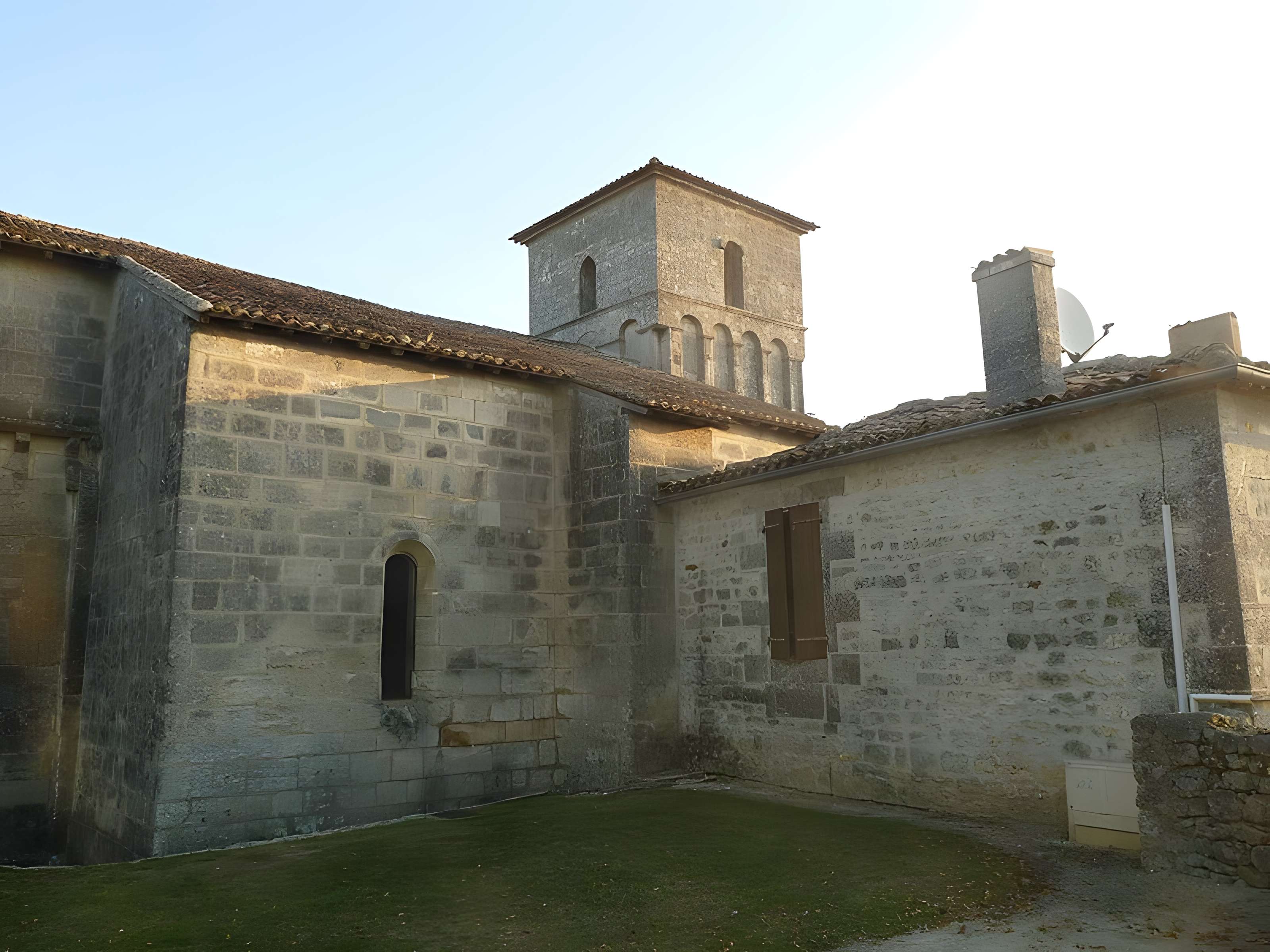 Église Saint-Martial de Dirac