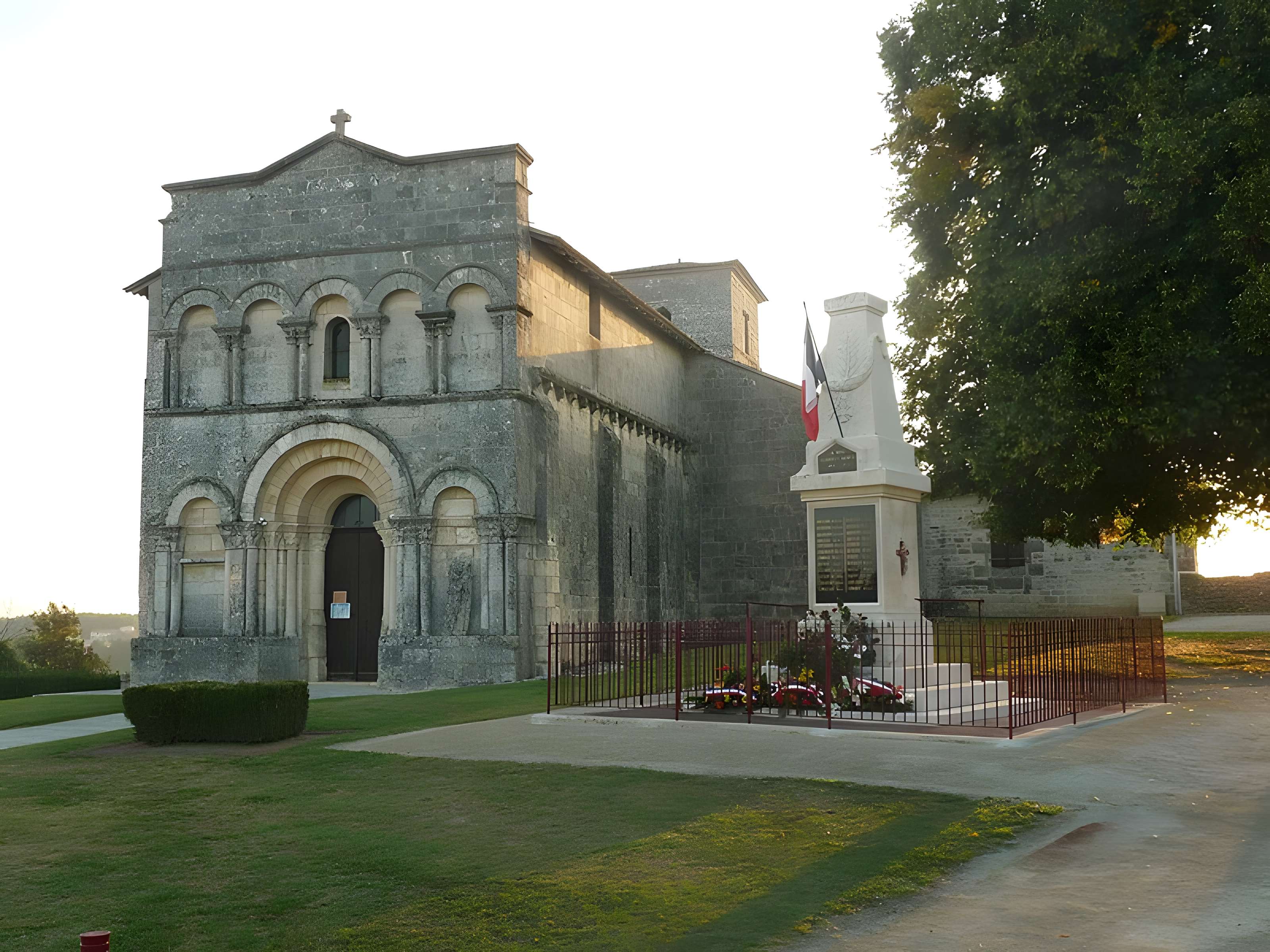 Église Saint-Martial de Dirac