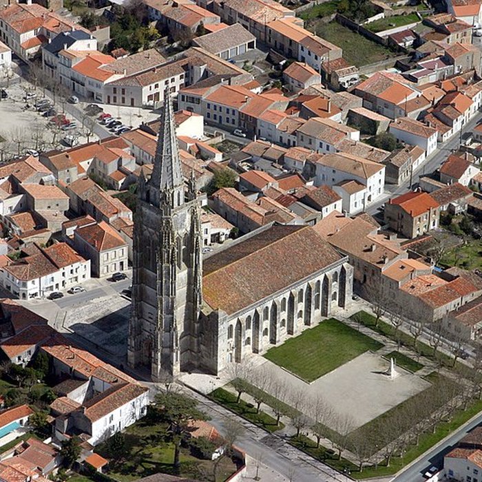 Photo de Église Saint-Pierre de Marennes