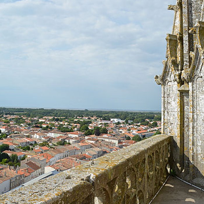 Photo de Église Saint-Pierre de Marennes