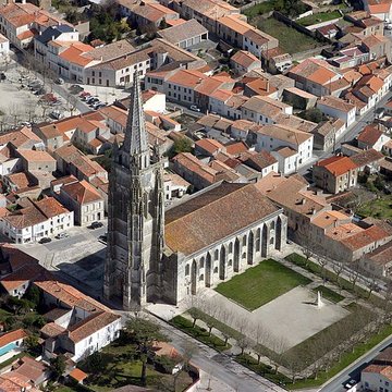 Église Saint-Pierre de Marennes